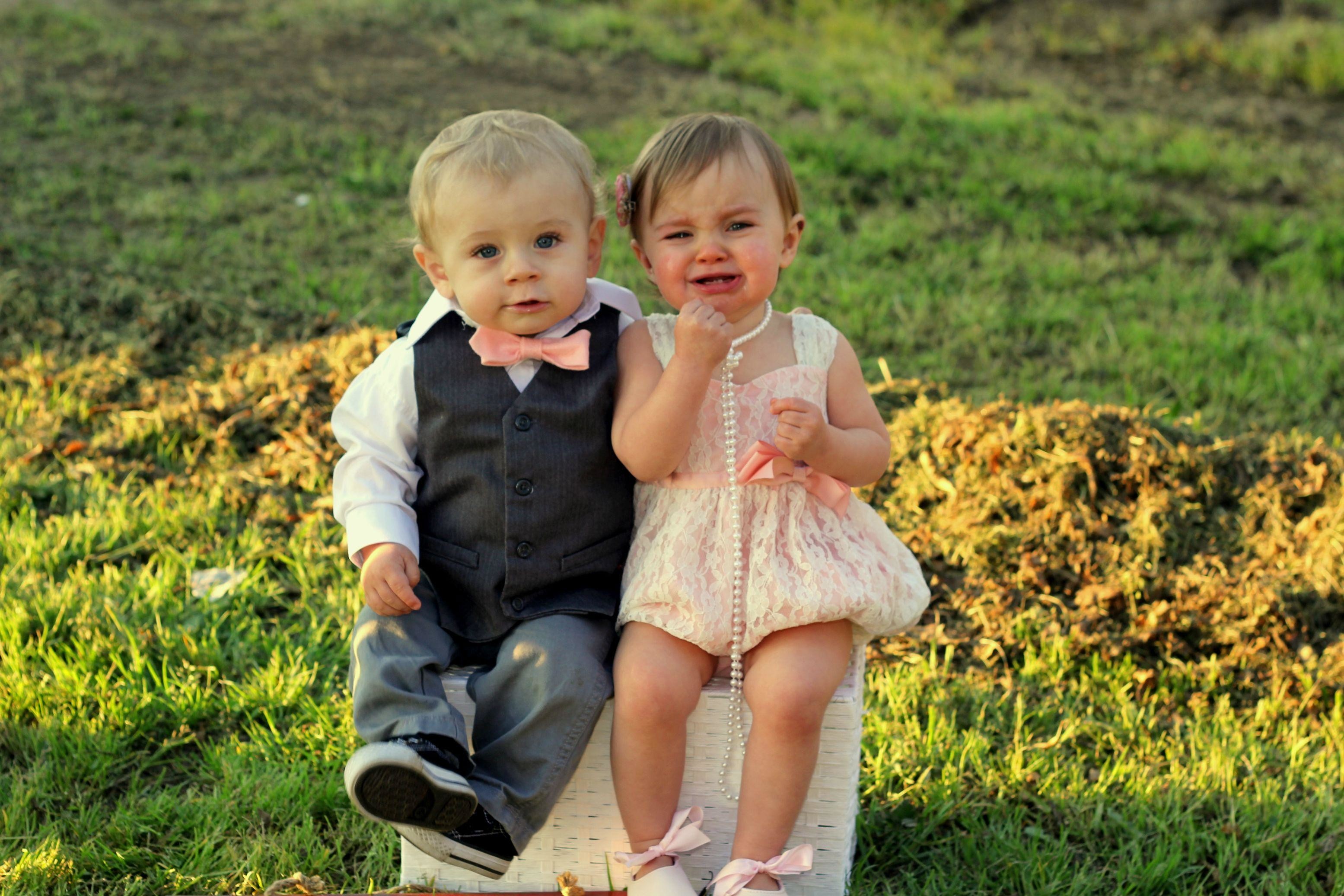 3110x2073 Sweet baby girl and boy near a meadow