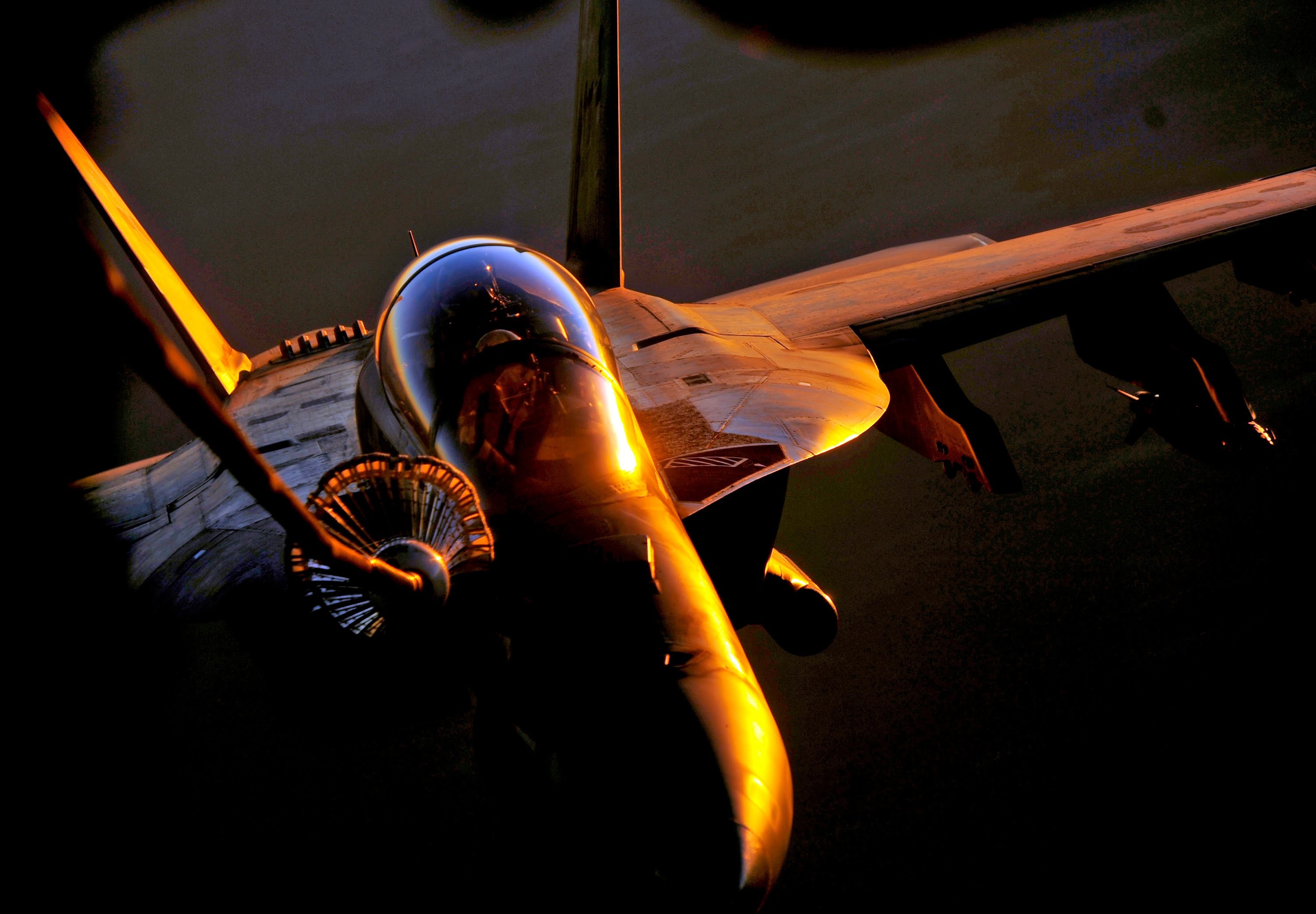 3000x2083 Navy Aviation F/A-18 Hornet [HD]