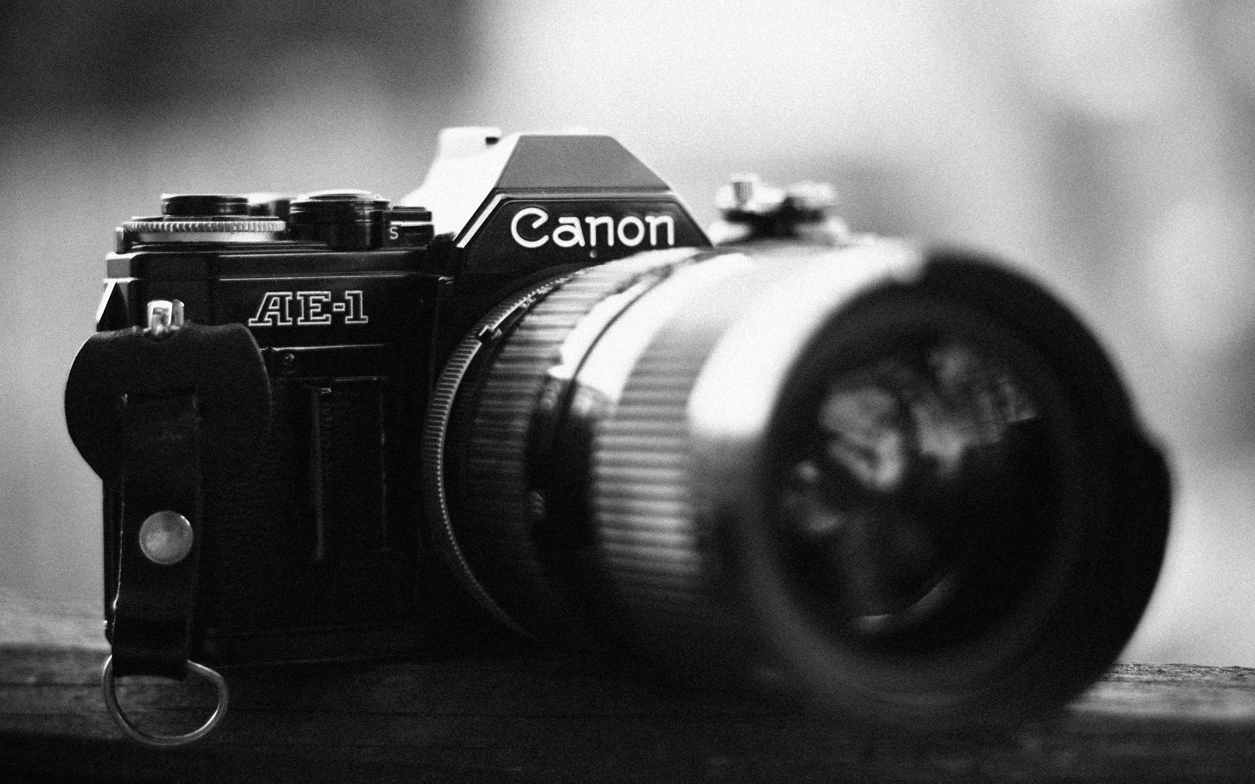 2560x1600 Canon Camera Wallpapers