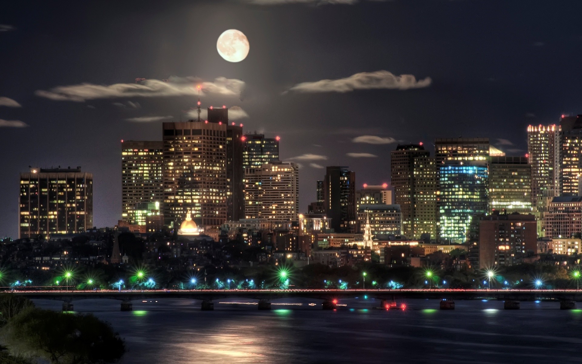 1920x1200 city skyline wallpaper-Moon over boston