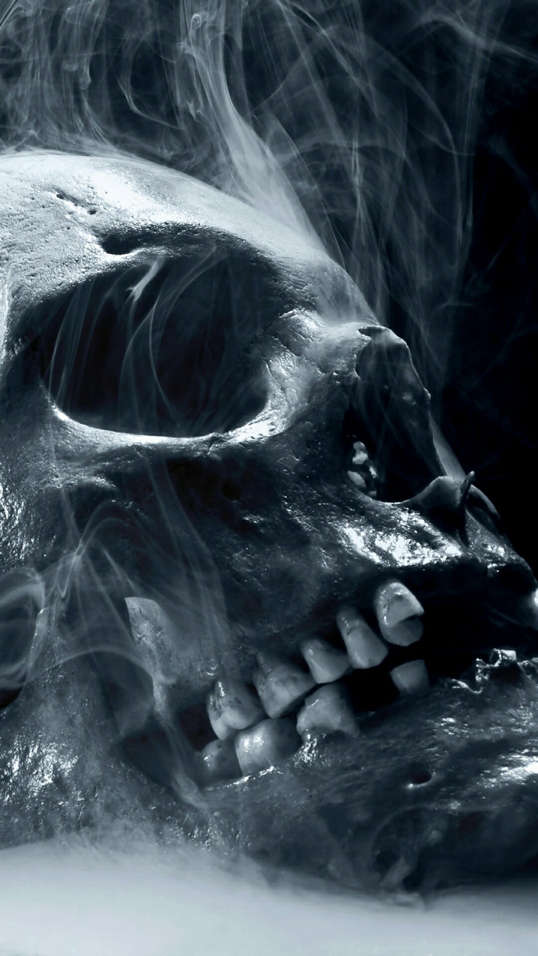 1080x1920 Skull Smoke Halloween - The iPhone Wallpapers