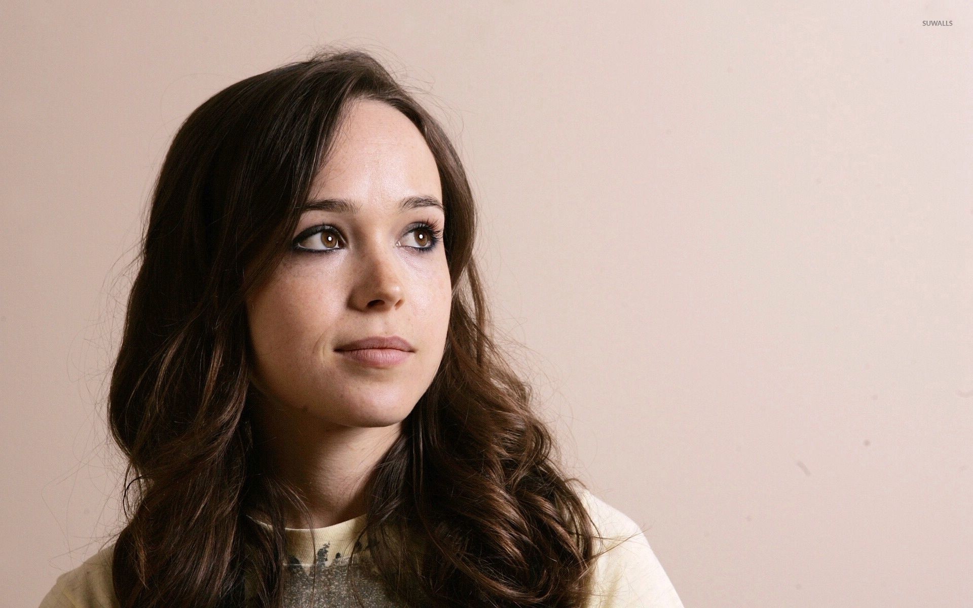1920x1200 Ellen Page [9] wallpaper