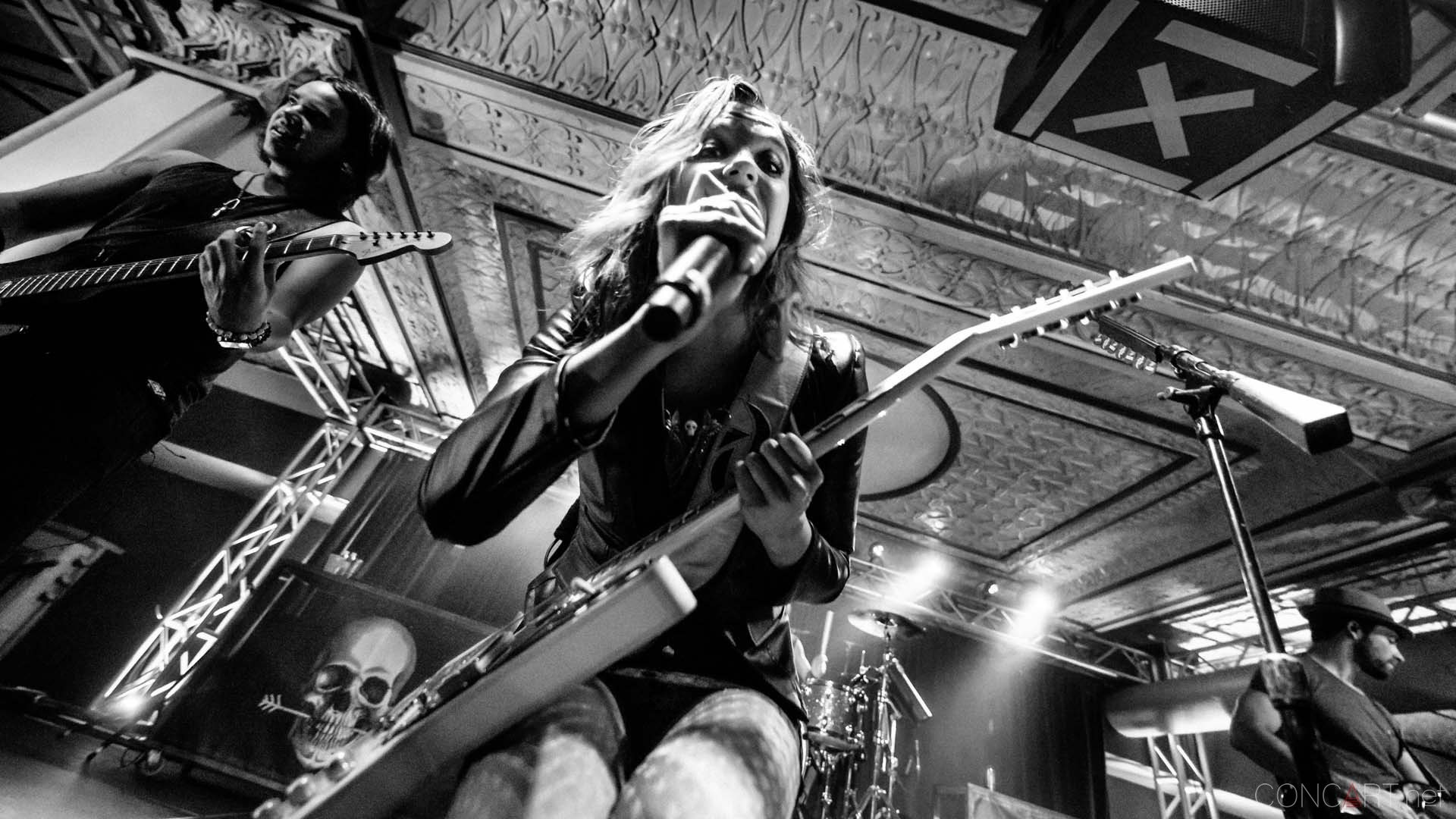 1920x1080 Halestorm Live Deluxe Old National Indianapolis 2013 Photo by Concart.net
