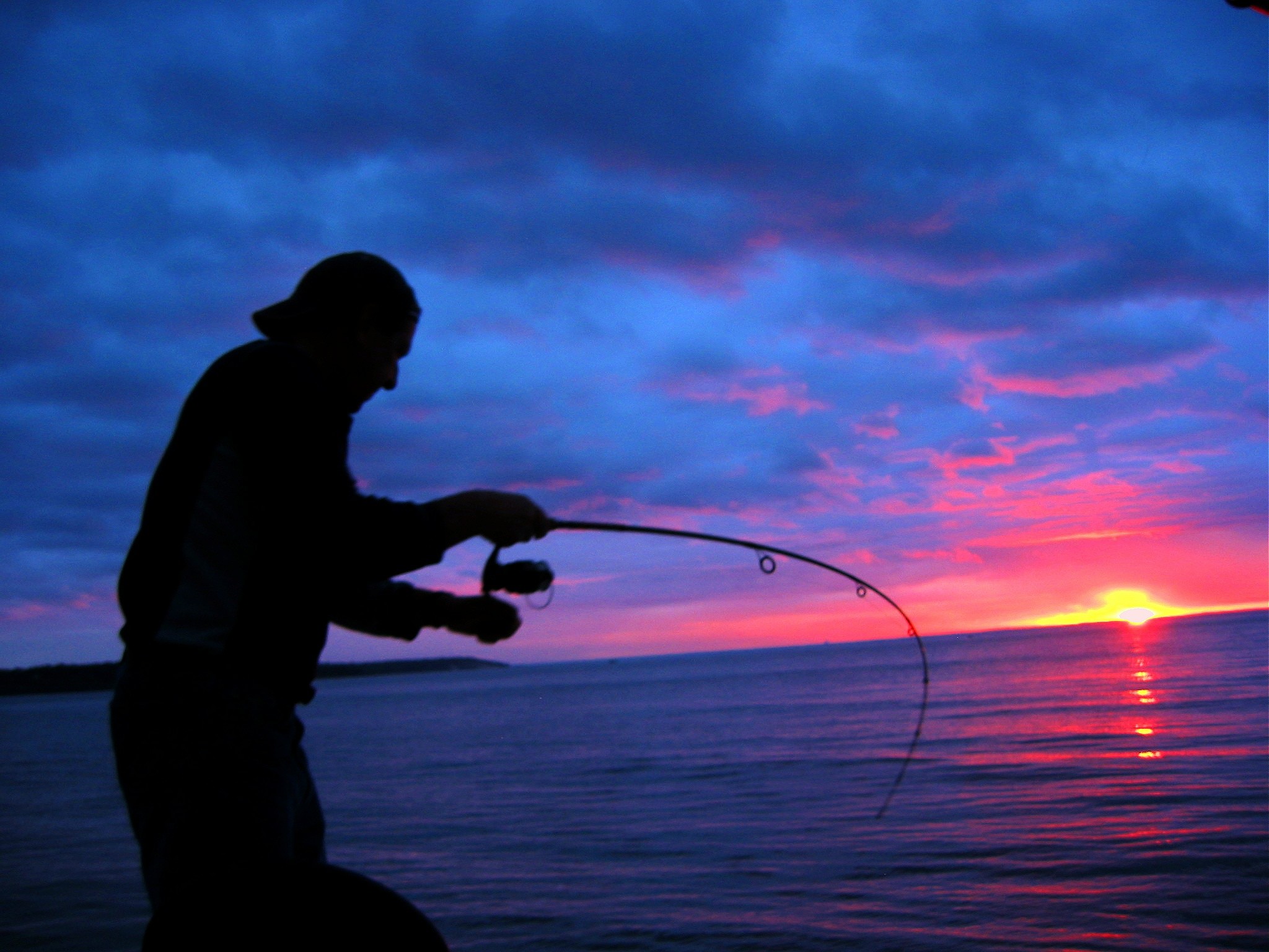 2048x1536 Fishing Sunset Wallpaper Bass Fishing Sunset Bass 