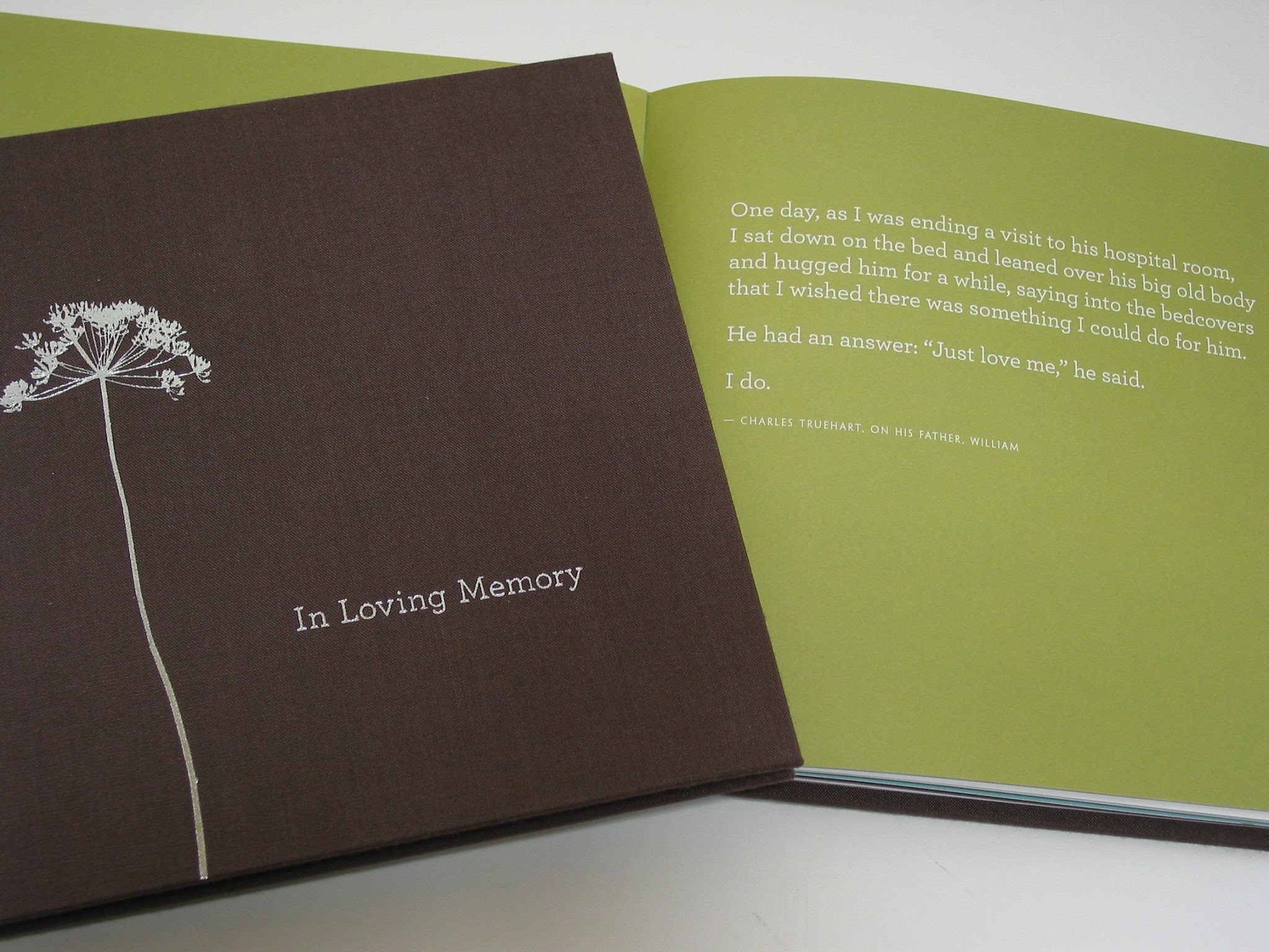 2048x1536 bumble B design - Condolence Box: "In Loving Memory" - Compendium Inc.