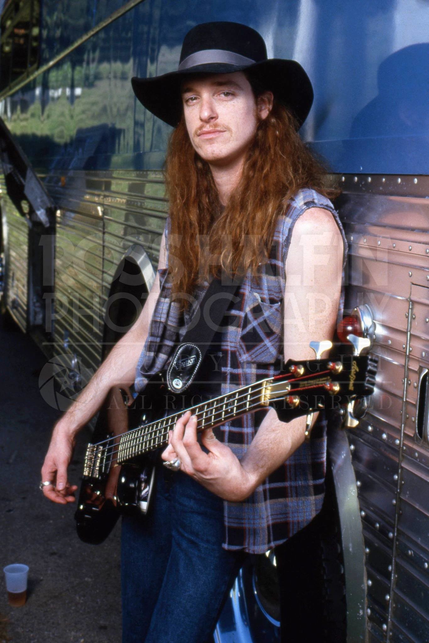 1366x2048 Ross Halfin Photography Metallica, Cliff Burton backstage at Pine Knob  Detroit.
