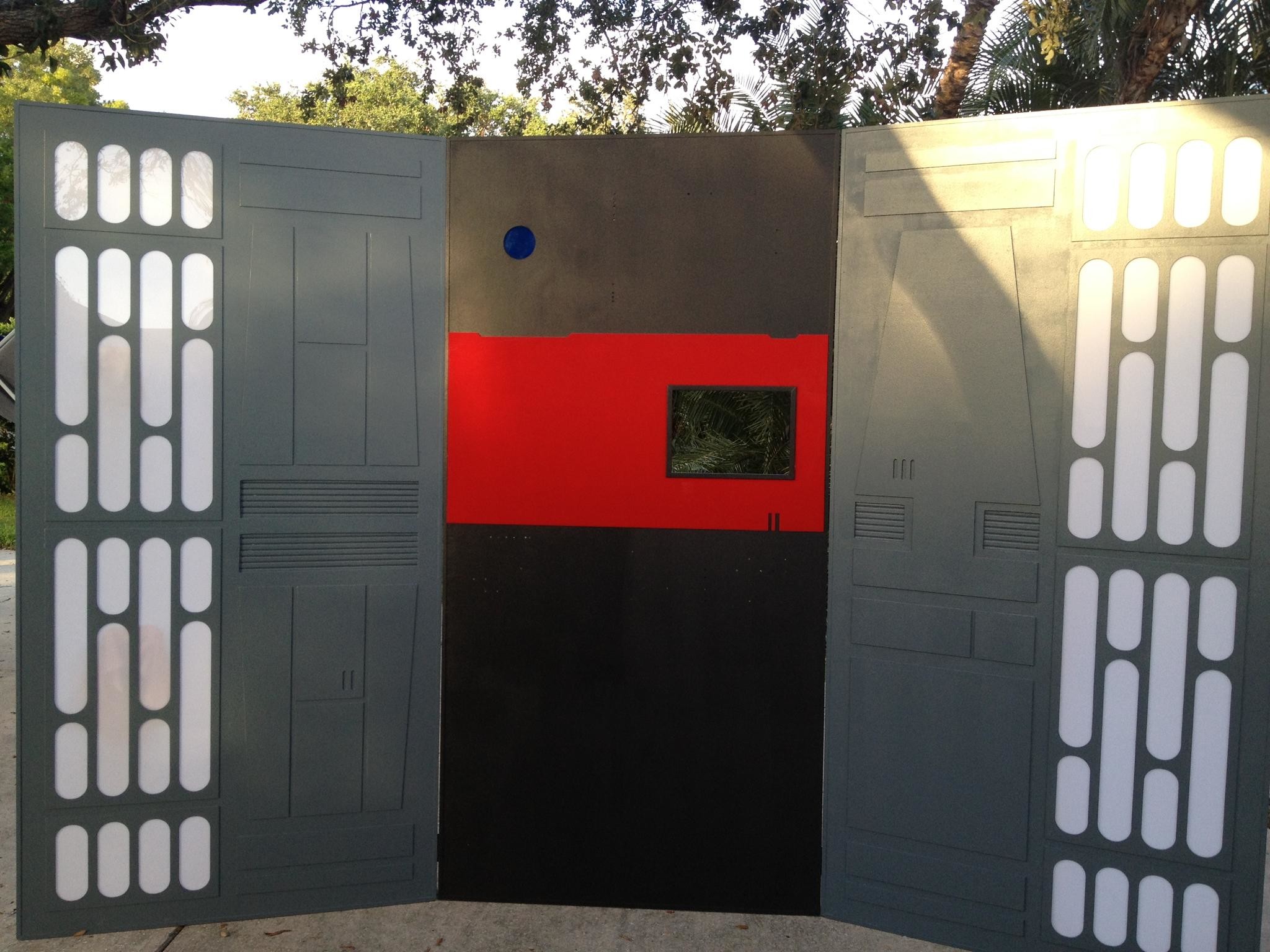 2048x1536 Death Star wall panelling questions