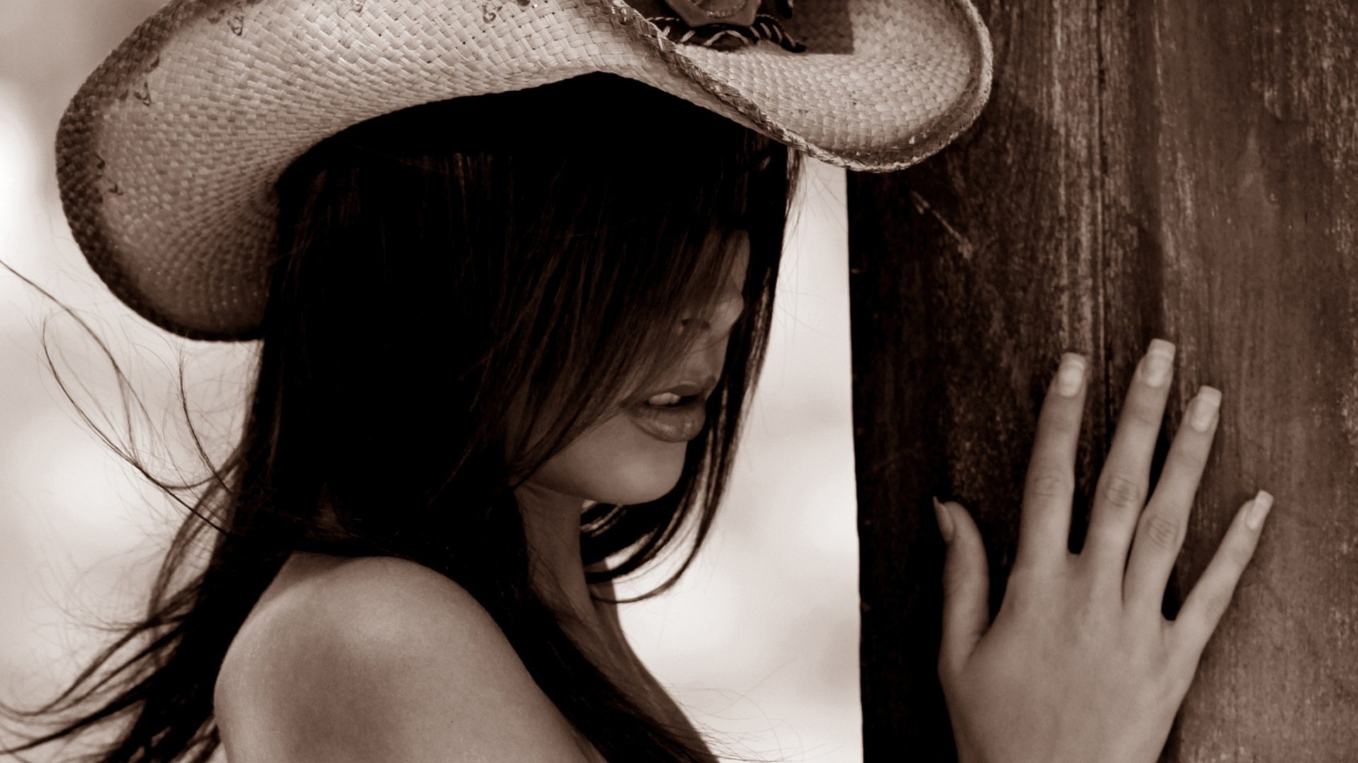 1920x1080 Girl in a cowboy hat