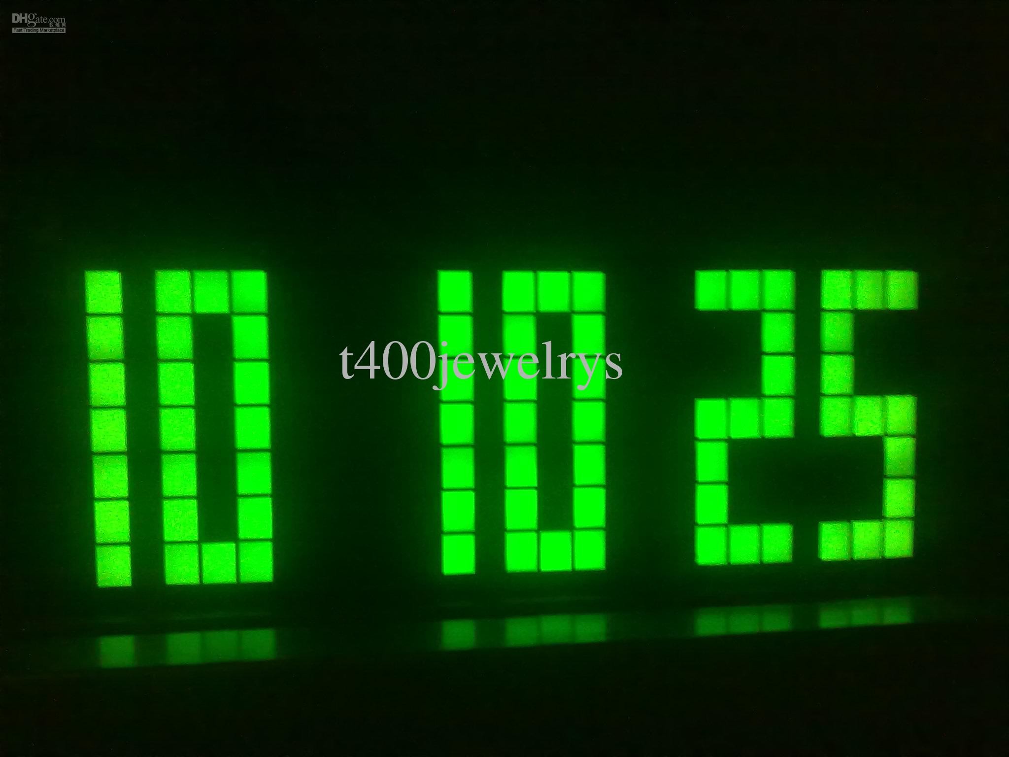 2048x1536 digital clock desktop wallpaper - www.high-definition-wallpaper.com