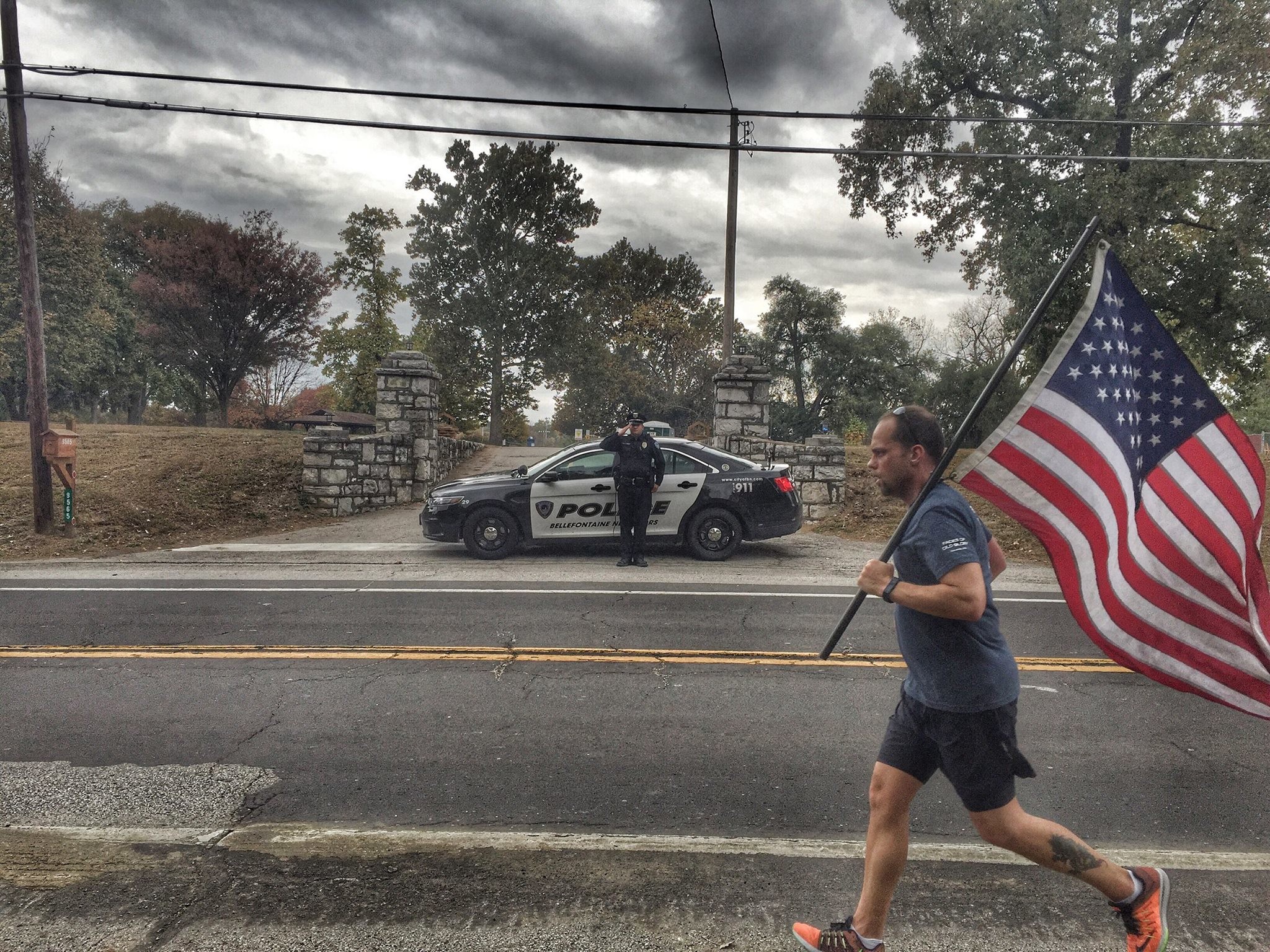 2048x1536 Slideshow: SLIDESHOW: Participants in 'Old Glory Run' carry U.S. flag on  3,540-mile journey