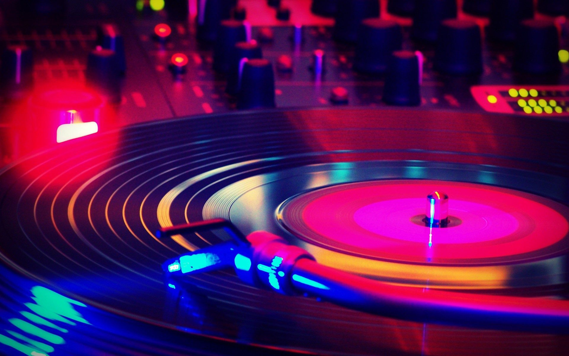 1920x1200 Turntables Wallpaper | ... turntable record spinning fast on music desktop  wallpaper music and