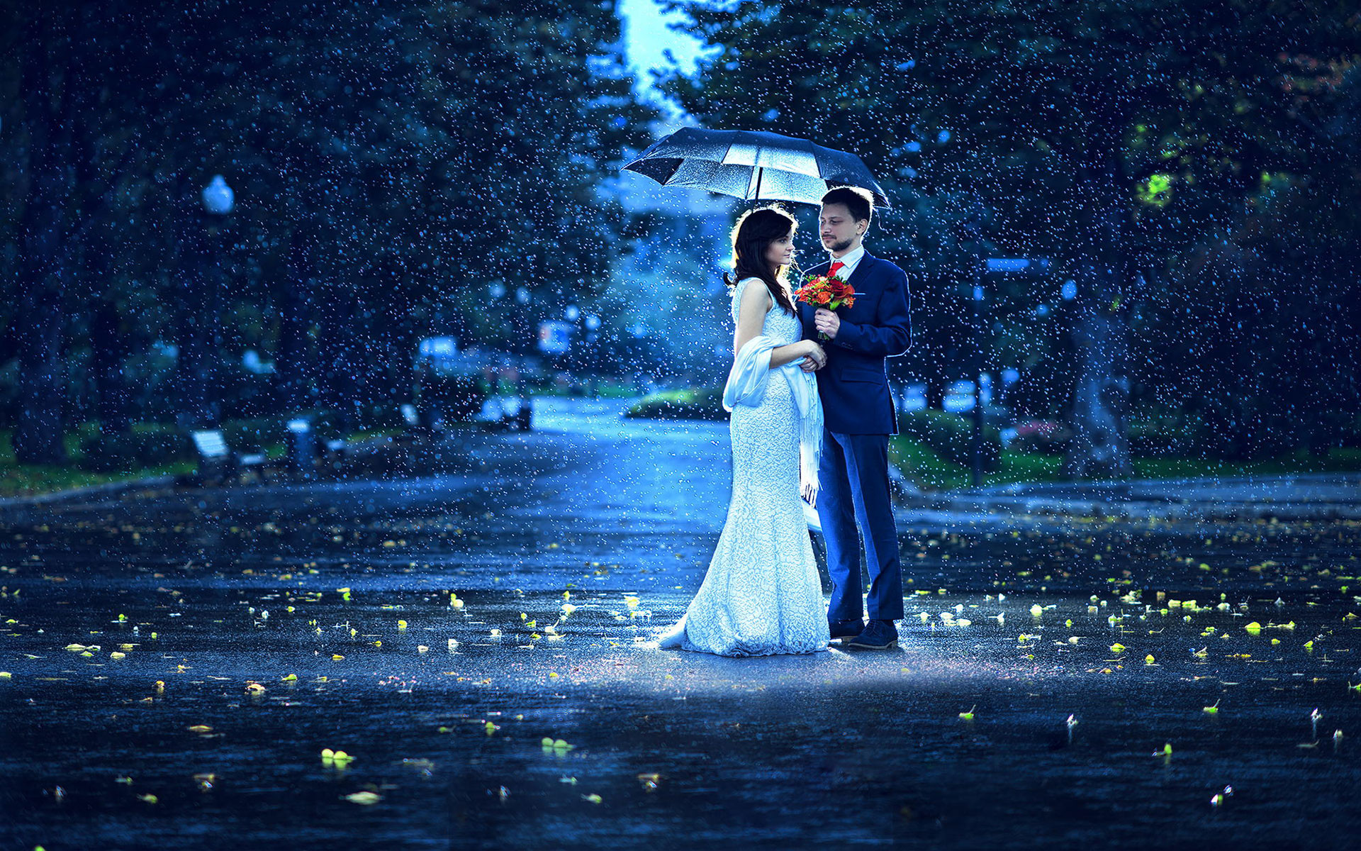 1920x1200 Sweet Couple giving flower in a rainy Morning