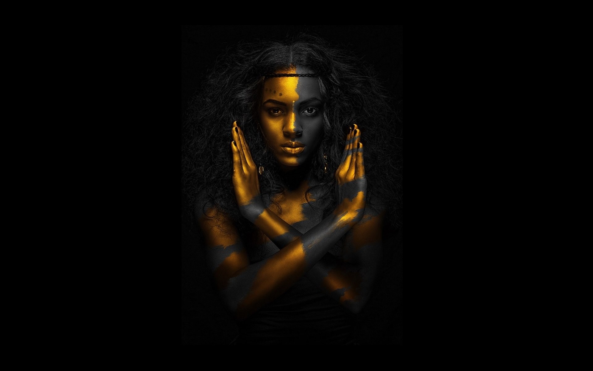 1920x1200 Egyptian qeen gold black woman resolution wallpapers.
