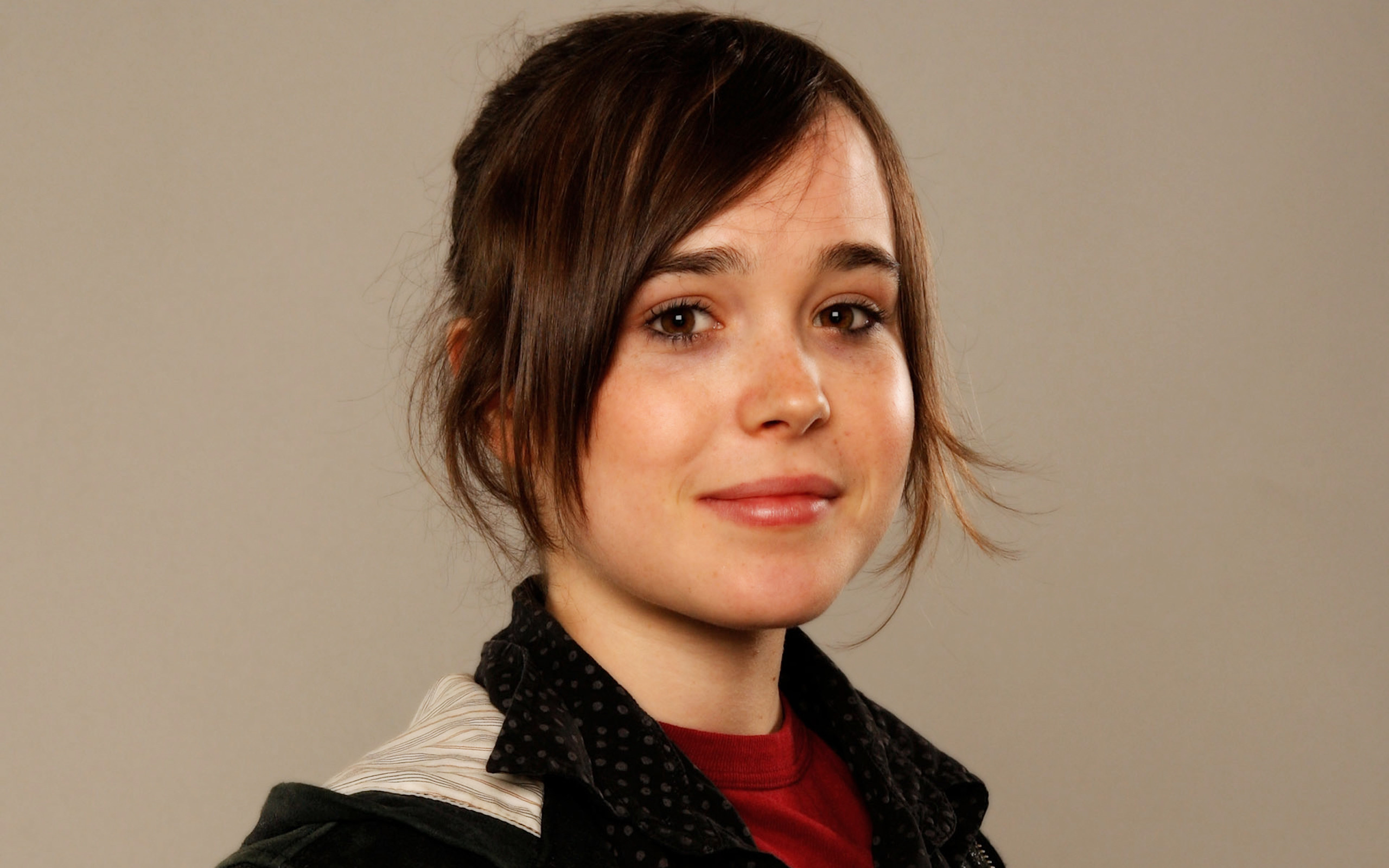 Ellen Page Wallpapers.