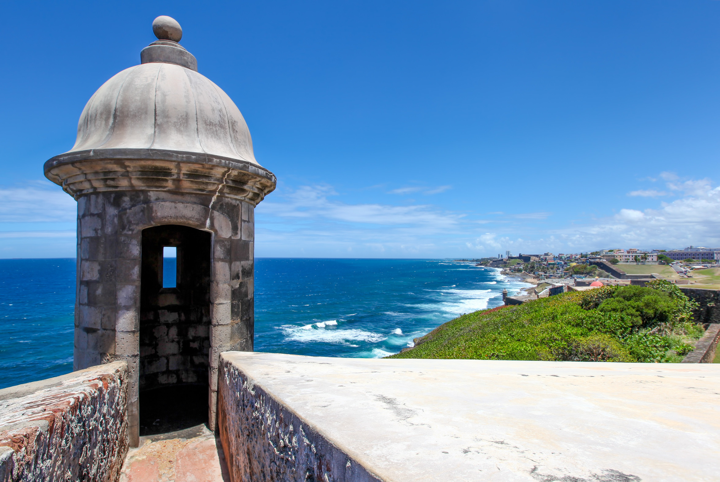 2350x1574 Watch Tower at El Morrow, Old San Juan in background, Puerto Rico. ...