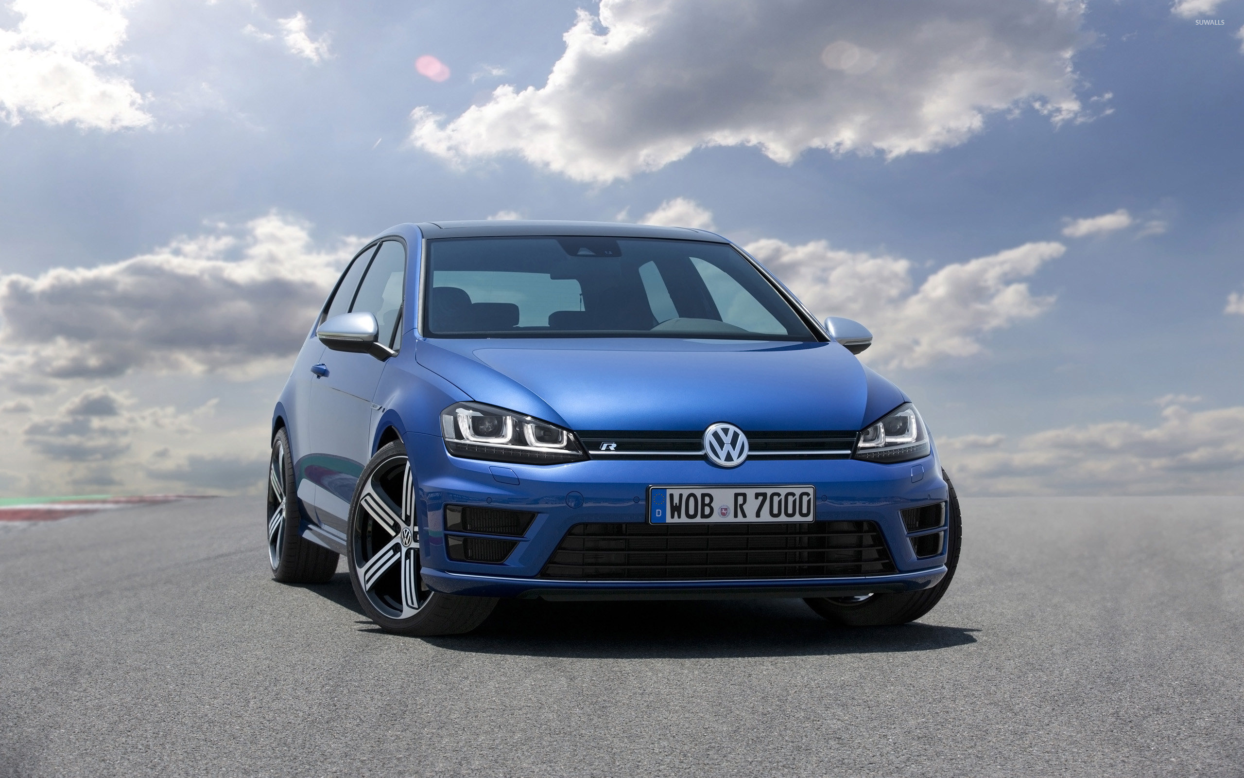 2560x1600 2014 Volkswagen Golf R wallpaper