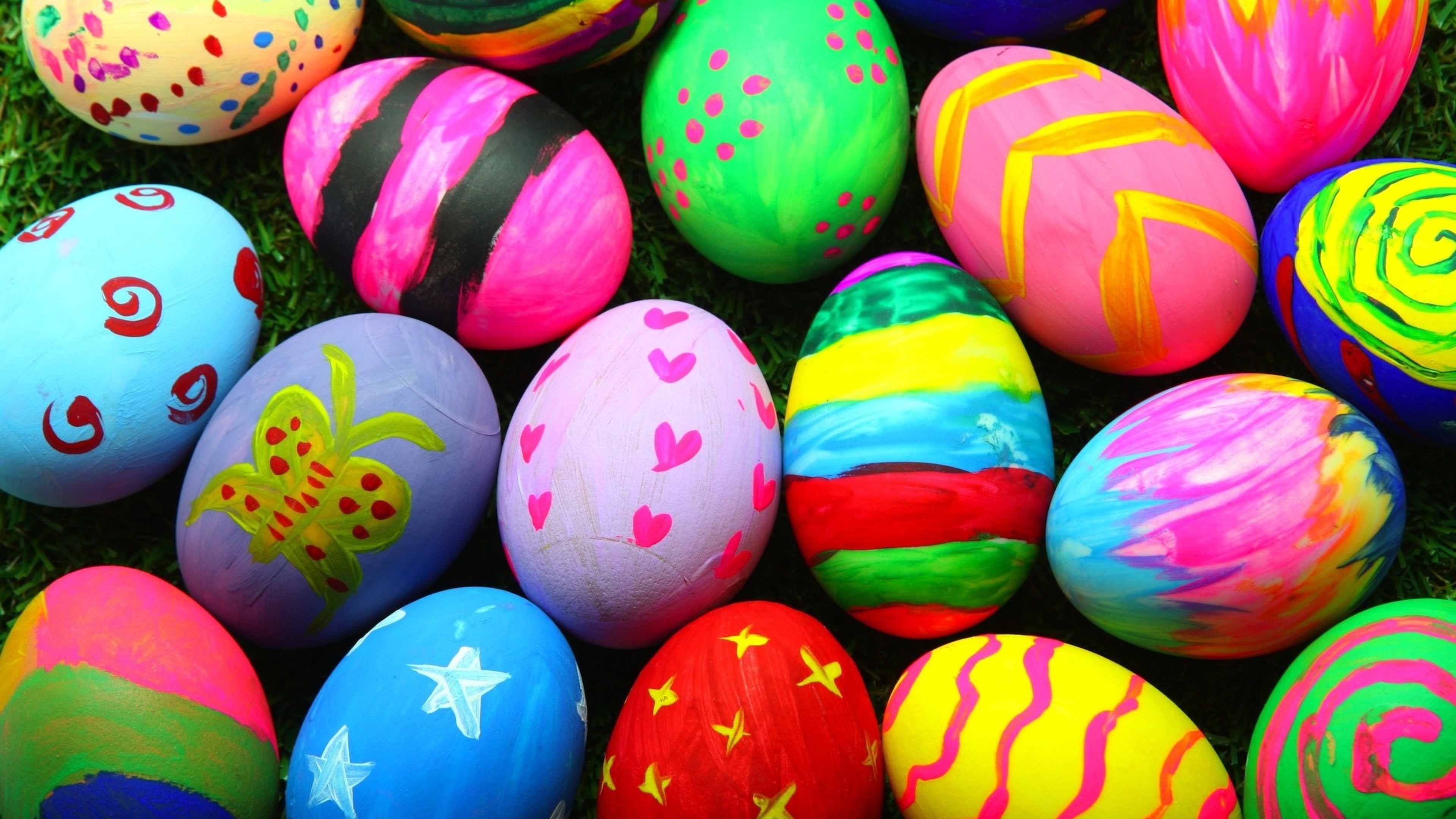 3840x2160 Colorful Easter Eggs