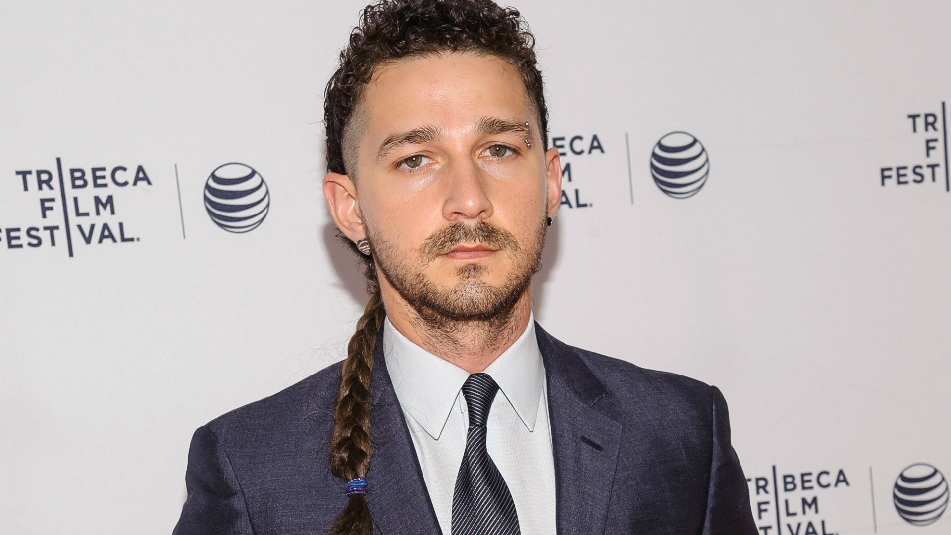 1920x1080 Shia LaBeouf caught on video freestyle rapping, and it's just weird (VIDEO)