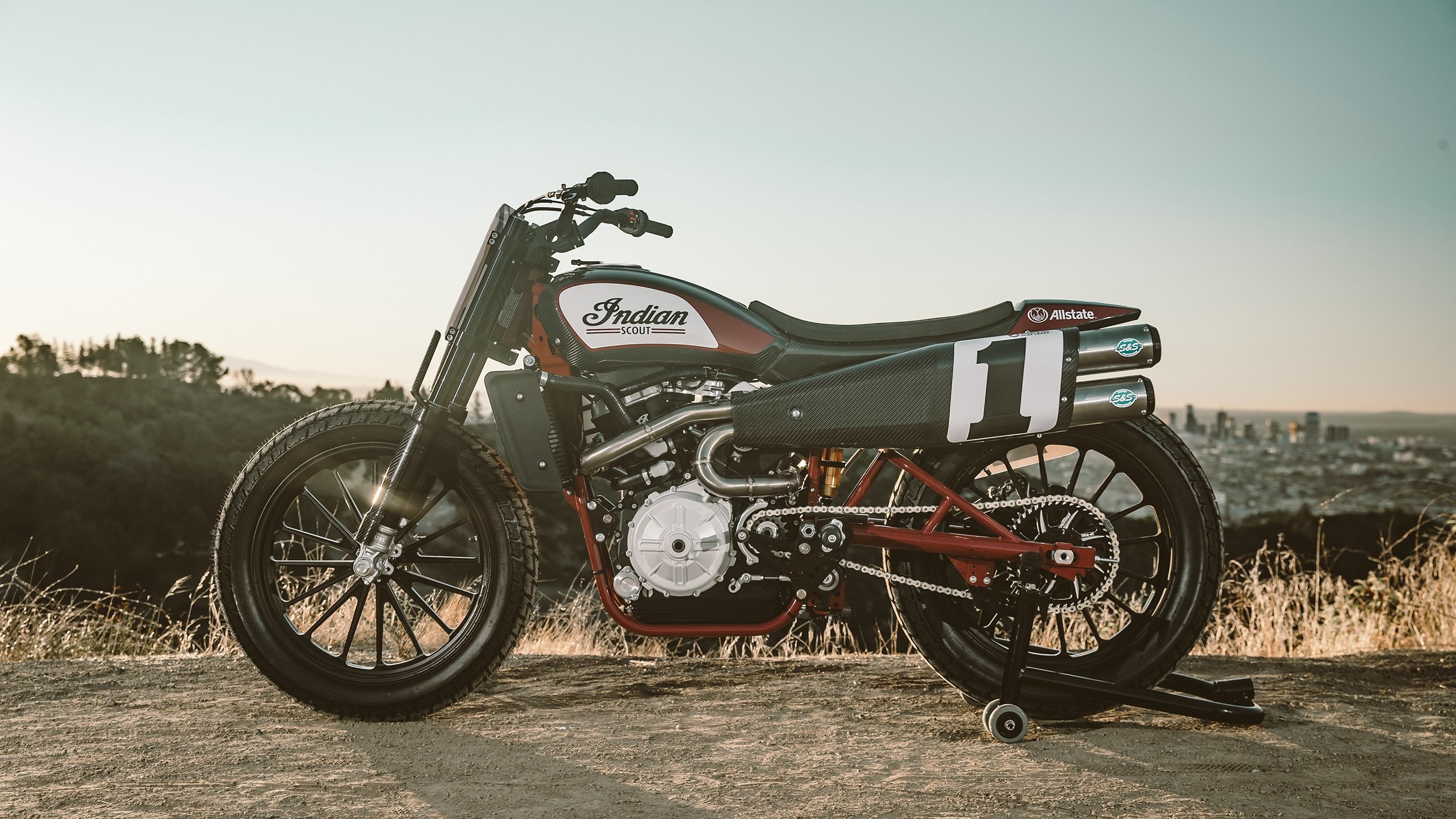 2560x1440 2018-indian-scout-ftr1200-15