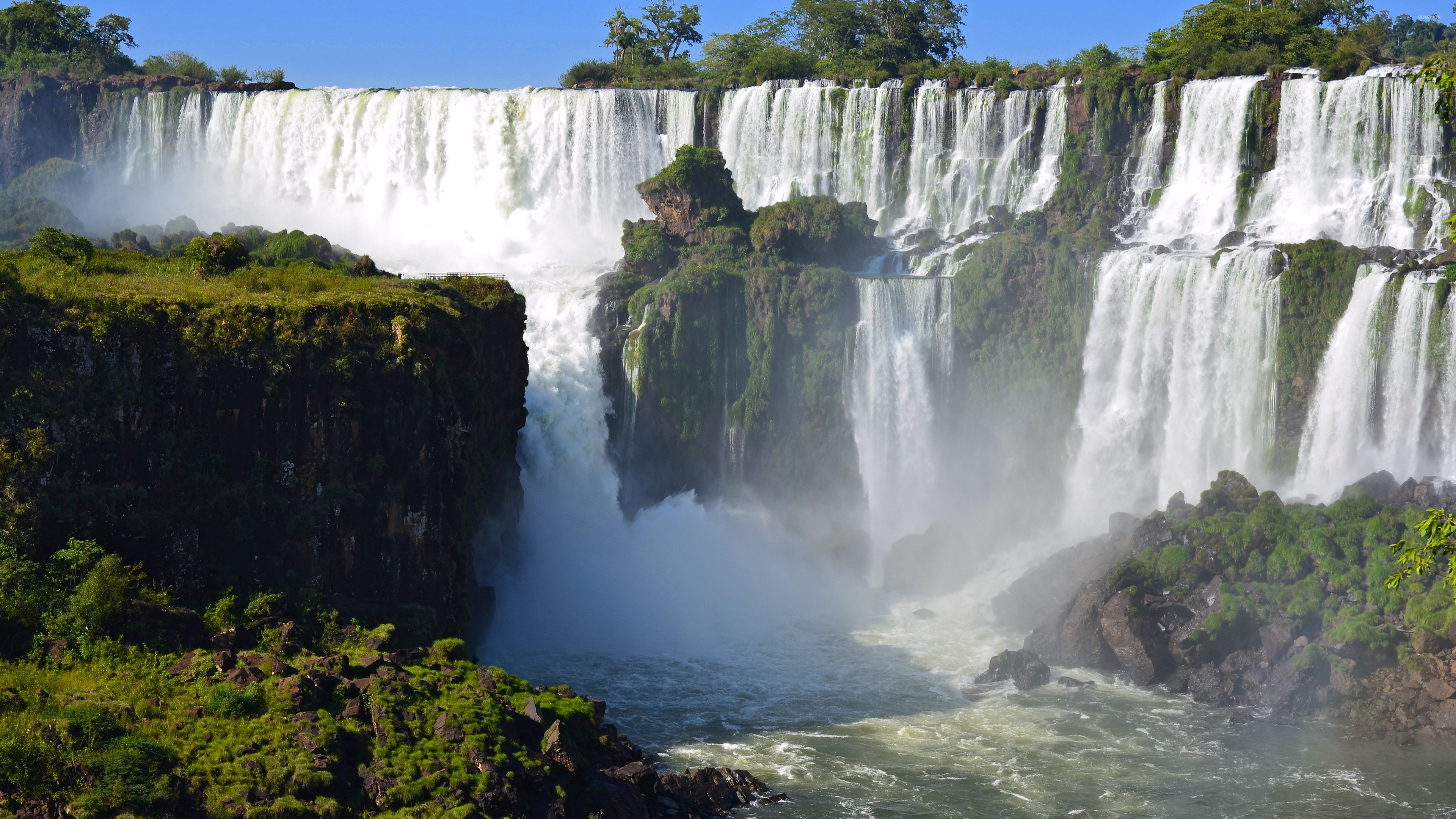 3840x2160 Iguazu Falls [4] wallpaper