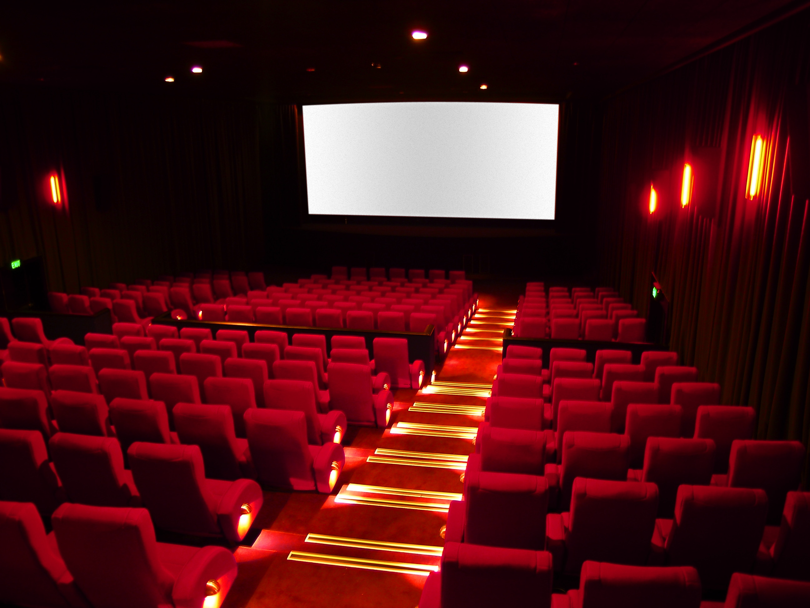 2592x1944 Cinema Wallpaper HQ