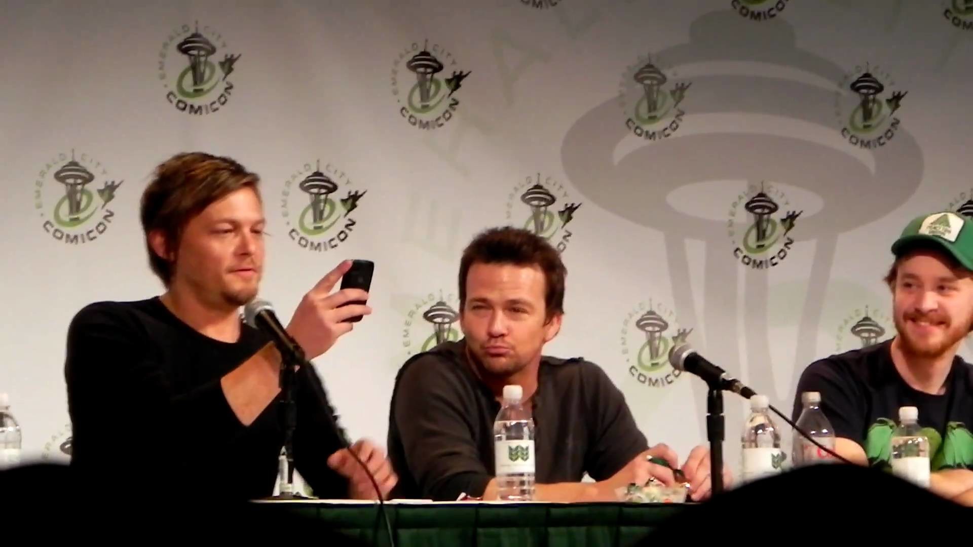1920x1080 [NSFW] Sean P Flanery and Norman Reedus Boondocks Saints Prayer at Emeral  City Comic Con Part 1 - YouTube