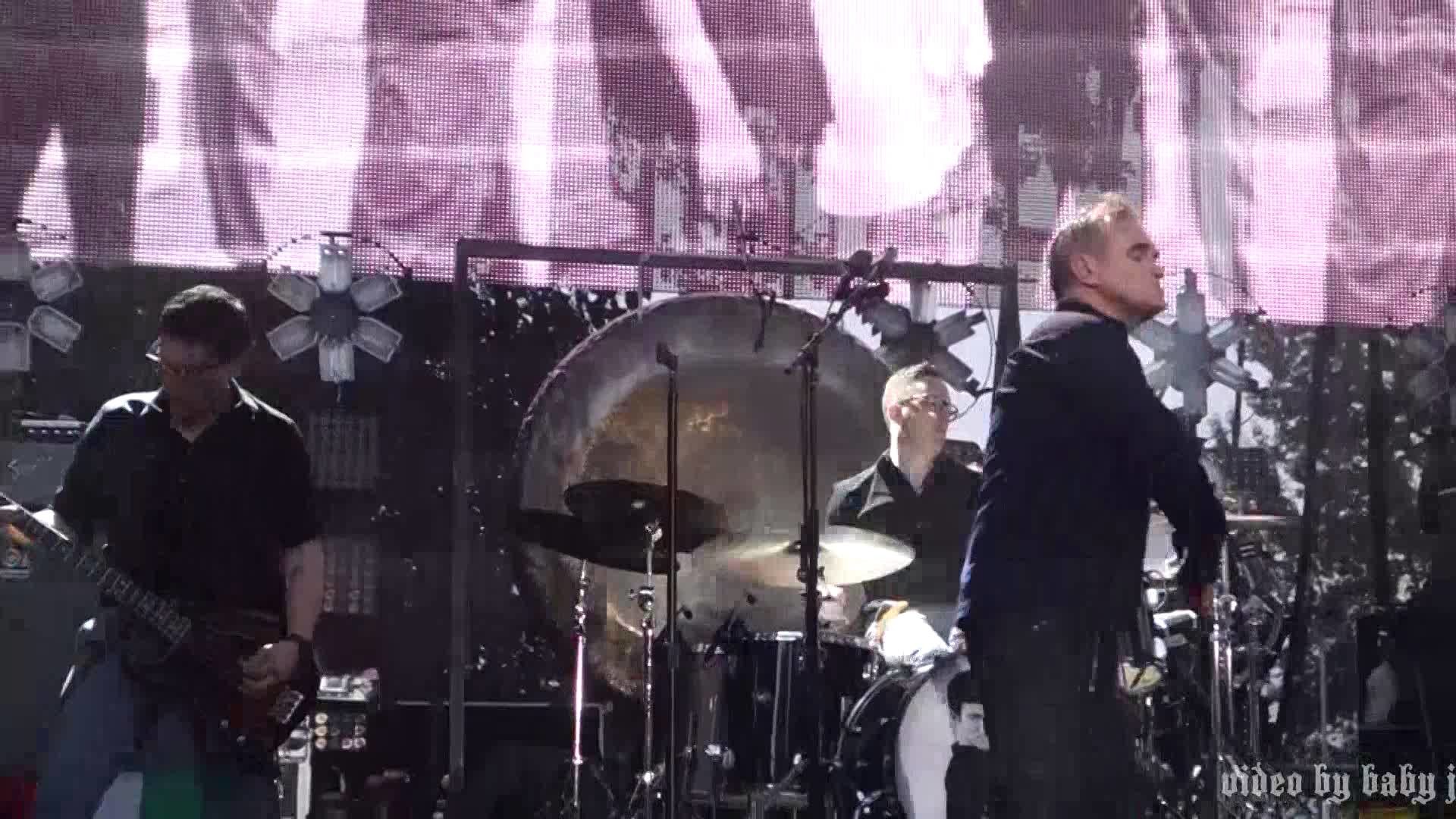 1920x1080 Morrissey-WHAT SHE SAID(The Smiths)-Live @ Edgefield, Troutdale, OR, July  23, 2015-MOZ