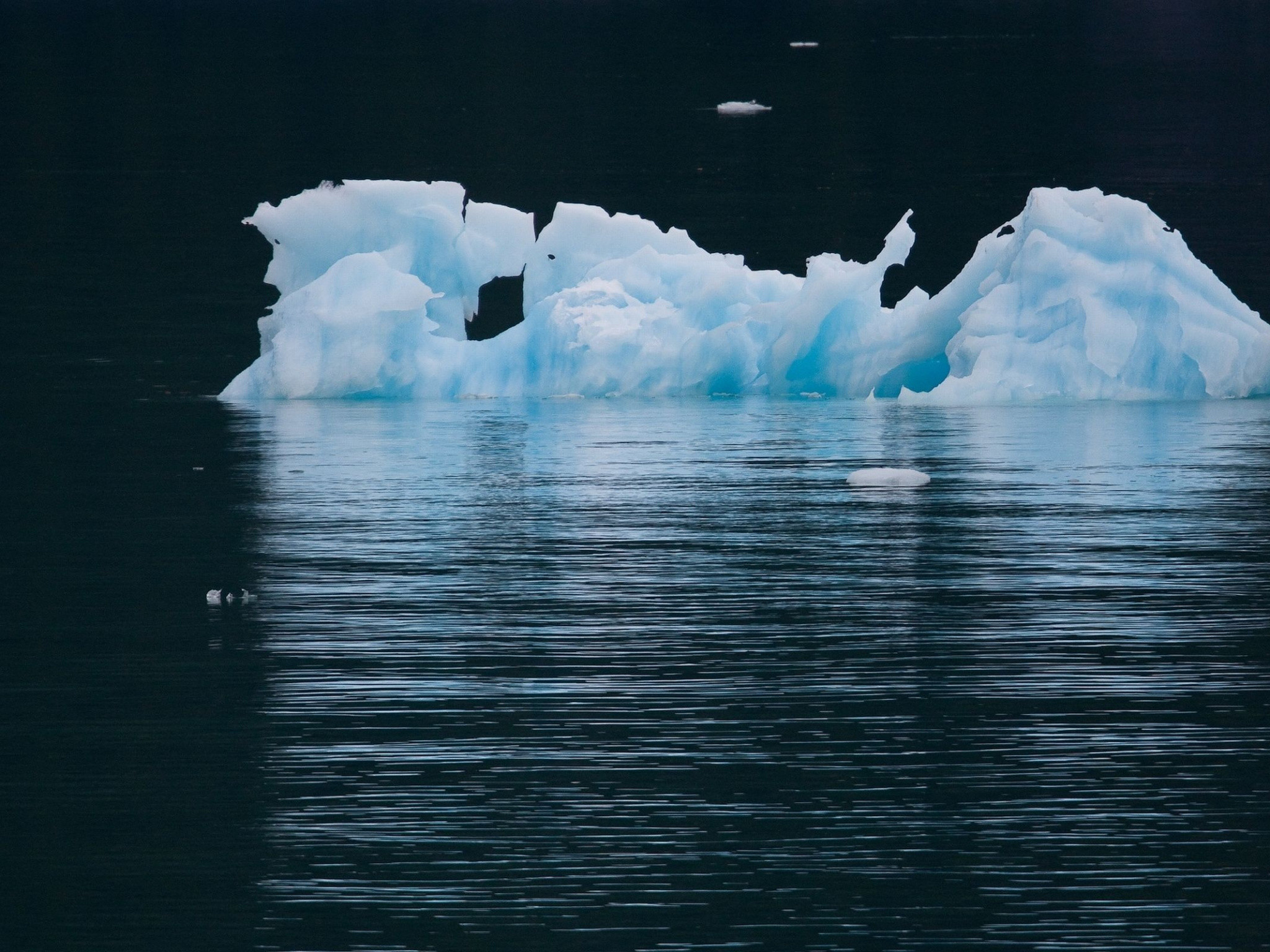 2048x1536 Night, Ocean, Iceberg, Arctic, Ice Wallpaper in  Resolution