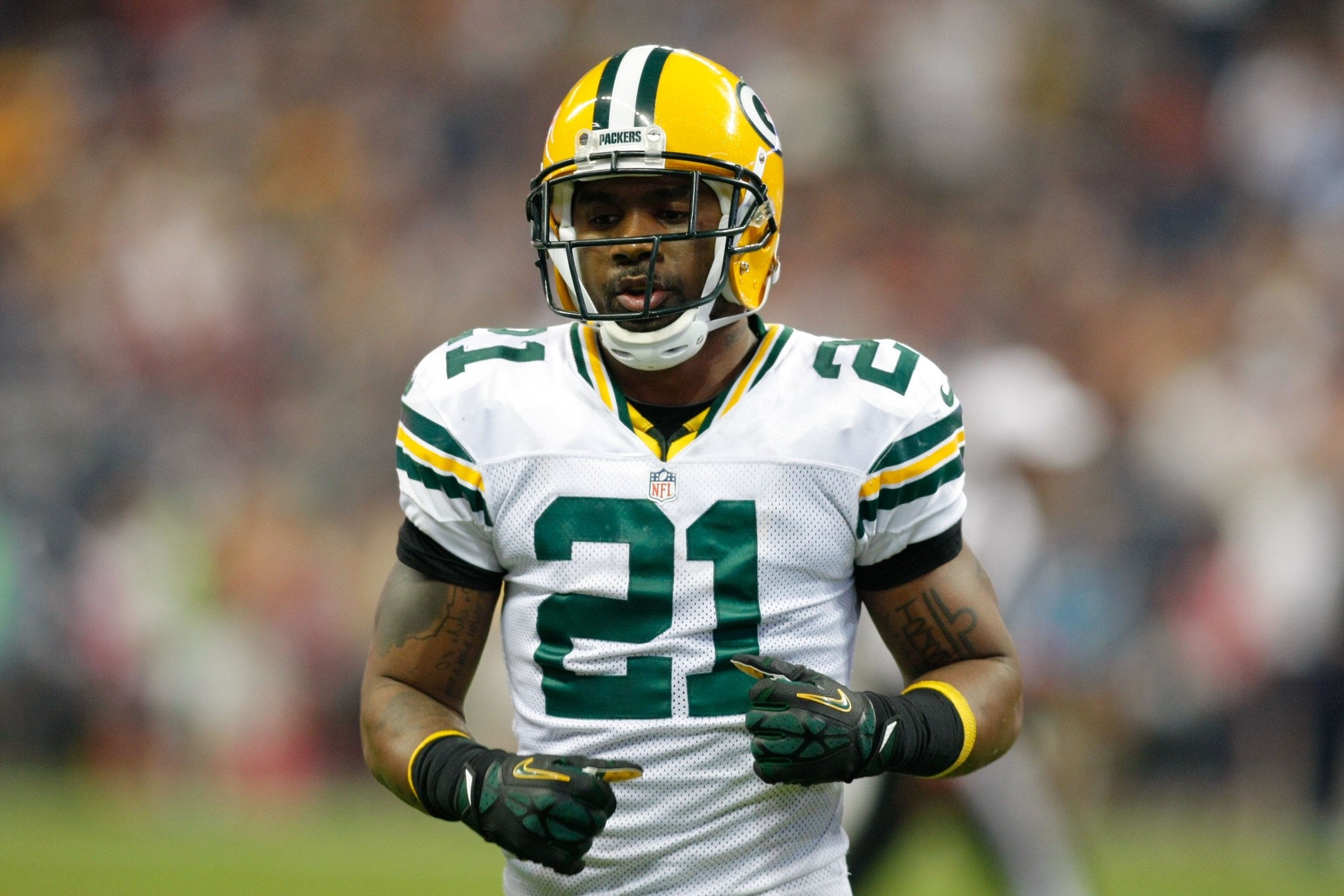 1944x1296 New York Giants Should Sign Safety Charles Woodson