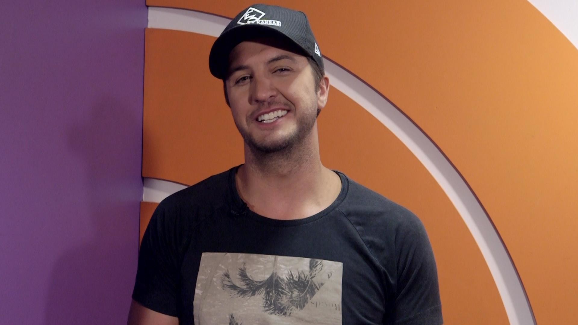 1920x1080 Luke Bryan plays 'Would You Rather' - TODAY.com