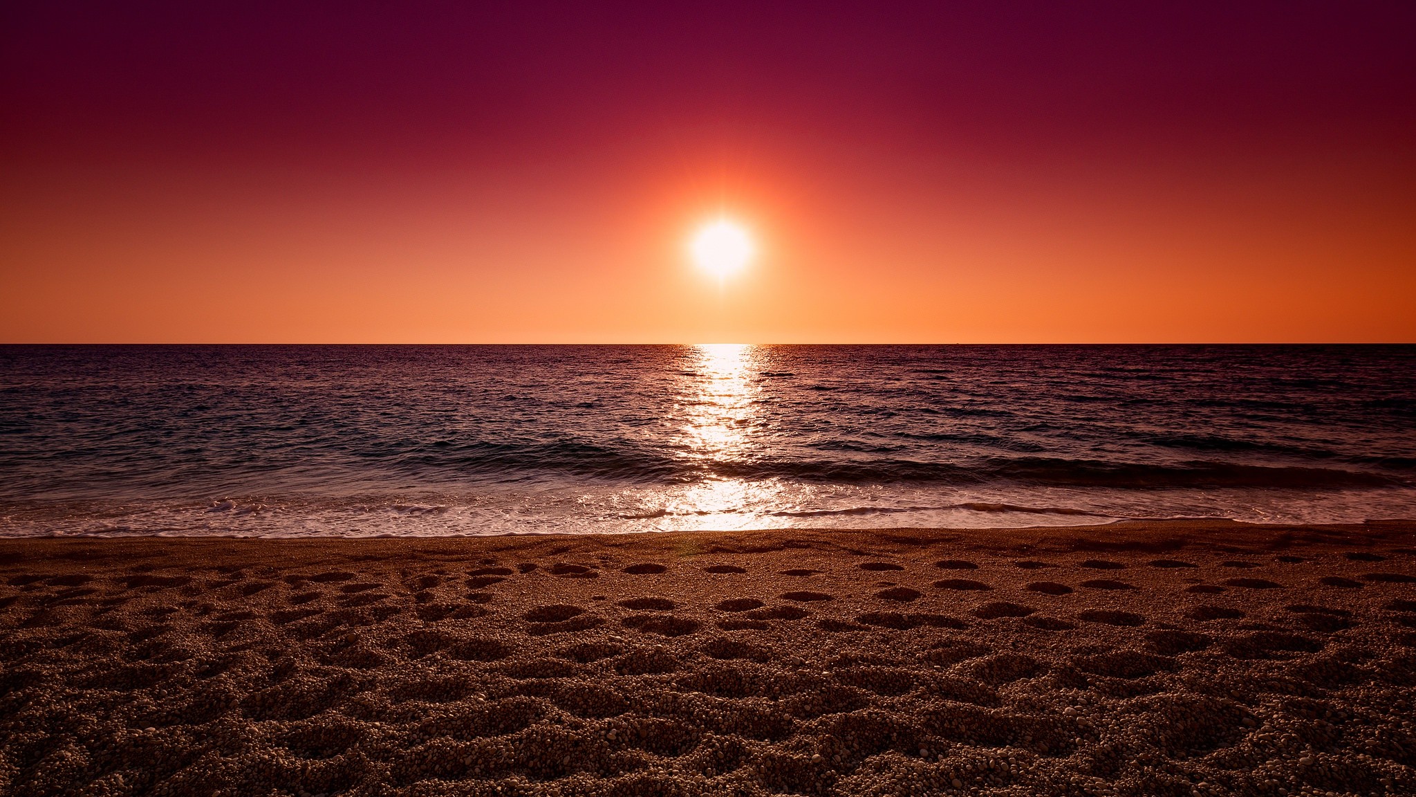 2048x1152 Ocean Sand Sunset