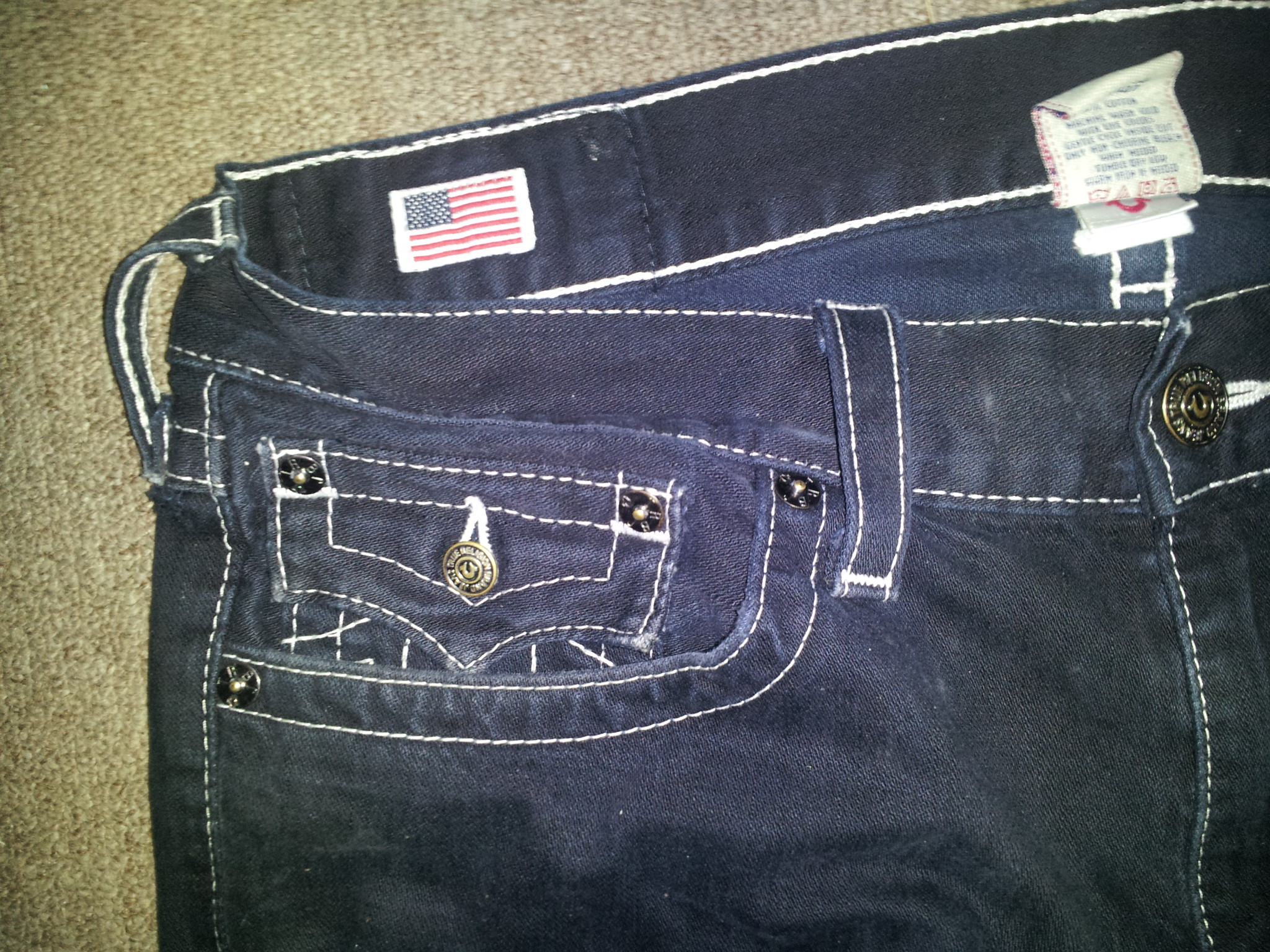 2048x1536 Can TRUE RELIGION Jeans have a ROUNDED FLAP POCKET... - The eBay Community