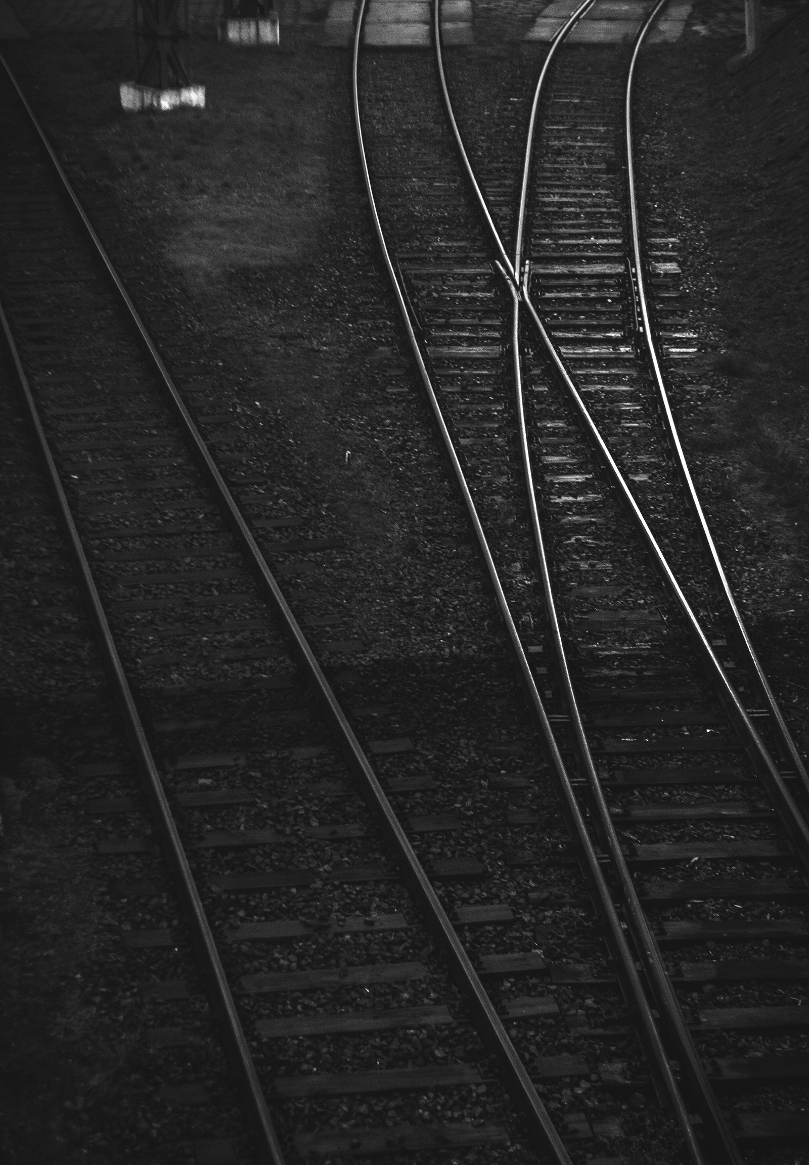 1600x2304 Vintage, Railroad, Tracks, Bw, Hd Grayscale Images, Black And White  Widescreen