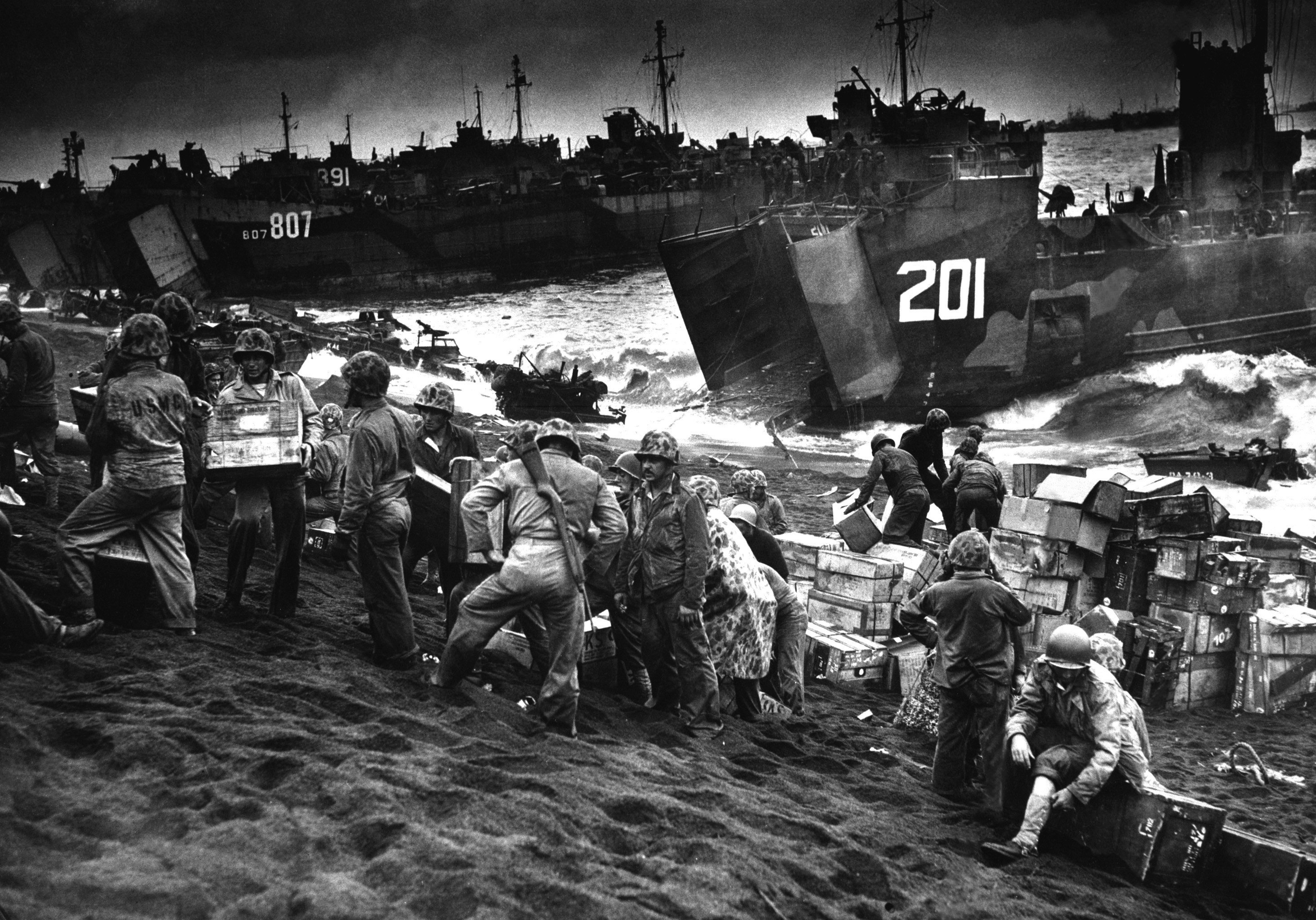 2930x2048 Military - Battle Of Iwo Jima Wallpaper