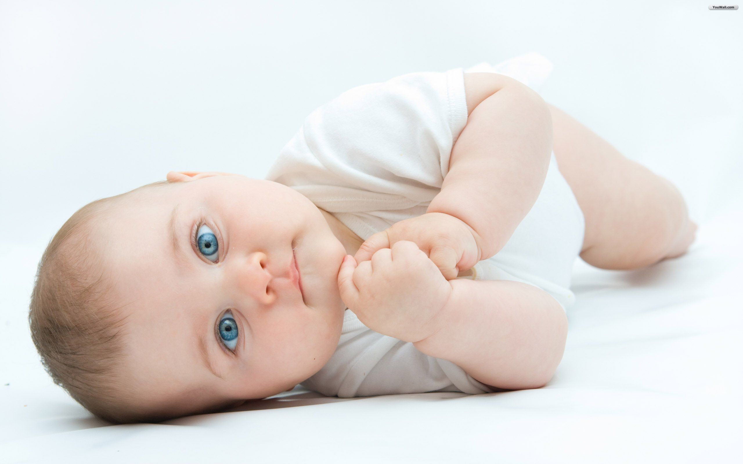 2560x1600 Baby Boy Hd Wallpapers
