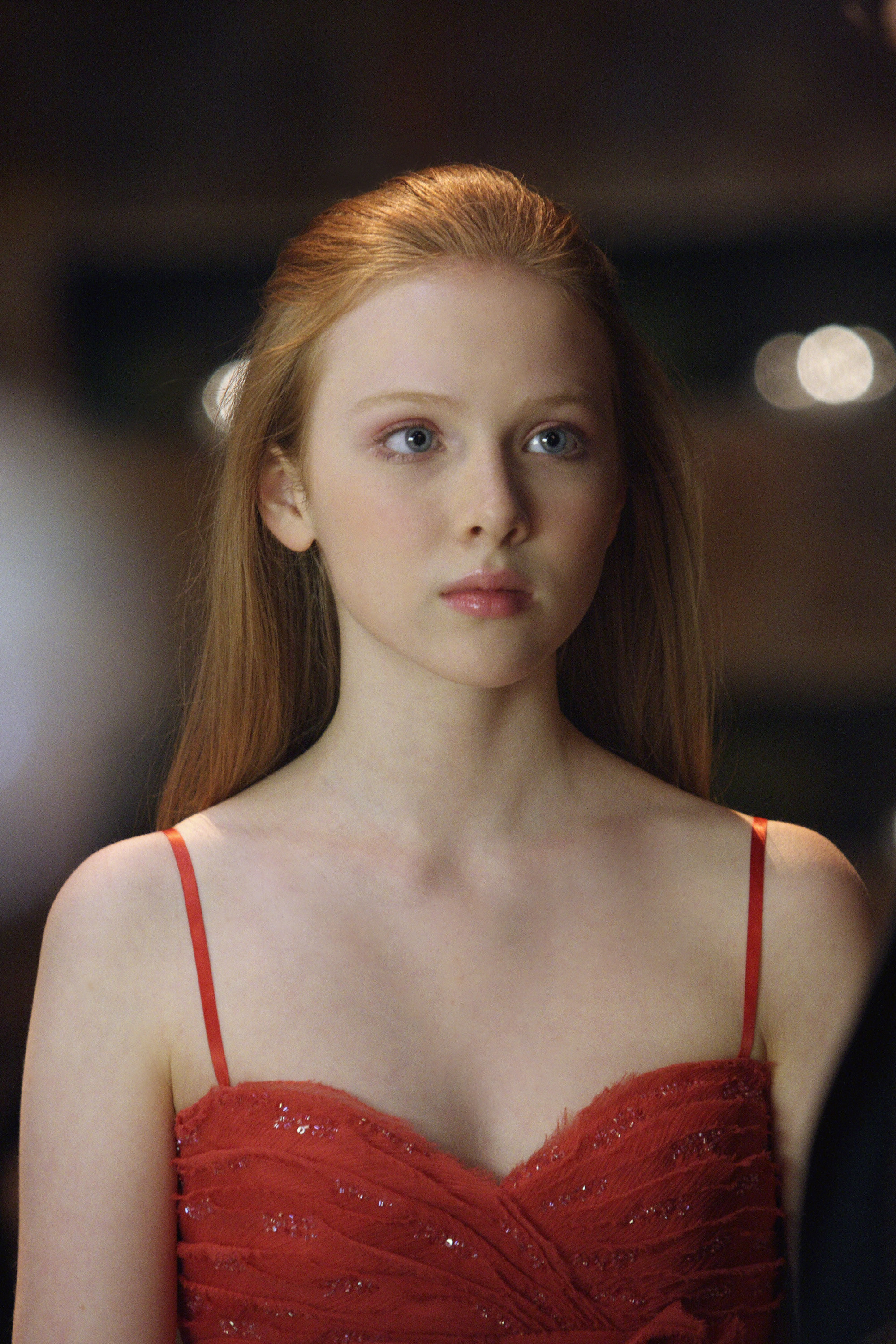 2000x3000 HQ Molly Quinn Wallpapers | File 1797.36Kb
