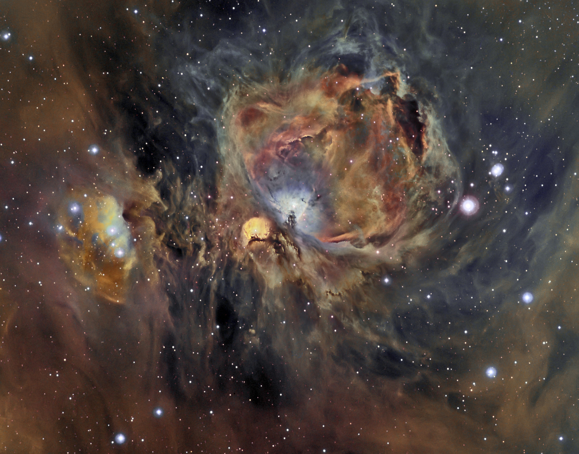 2000x1569 Orion Nebula