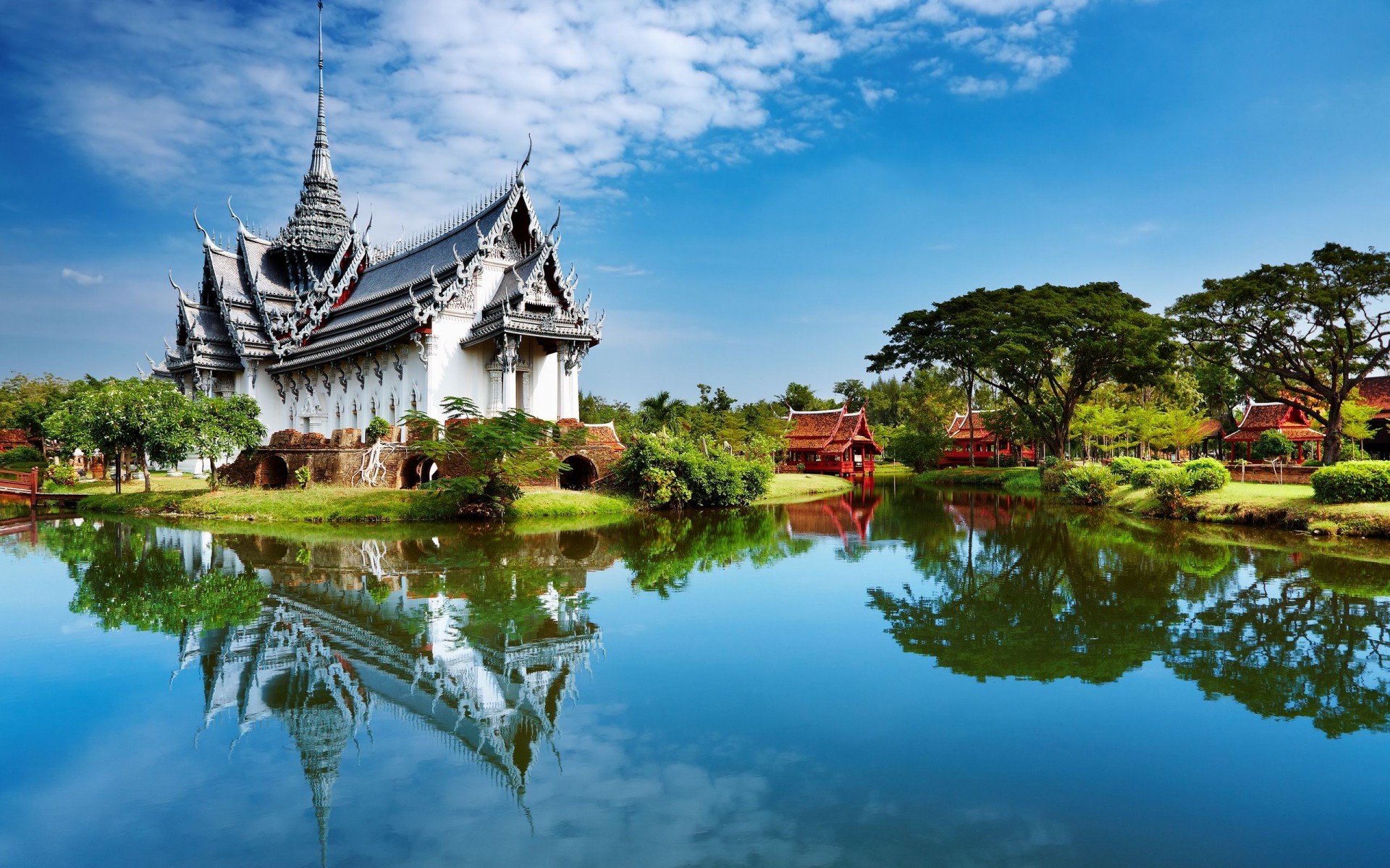 1920x1200 Temple Lake Scenery Thailand wallpapers and stock photos