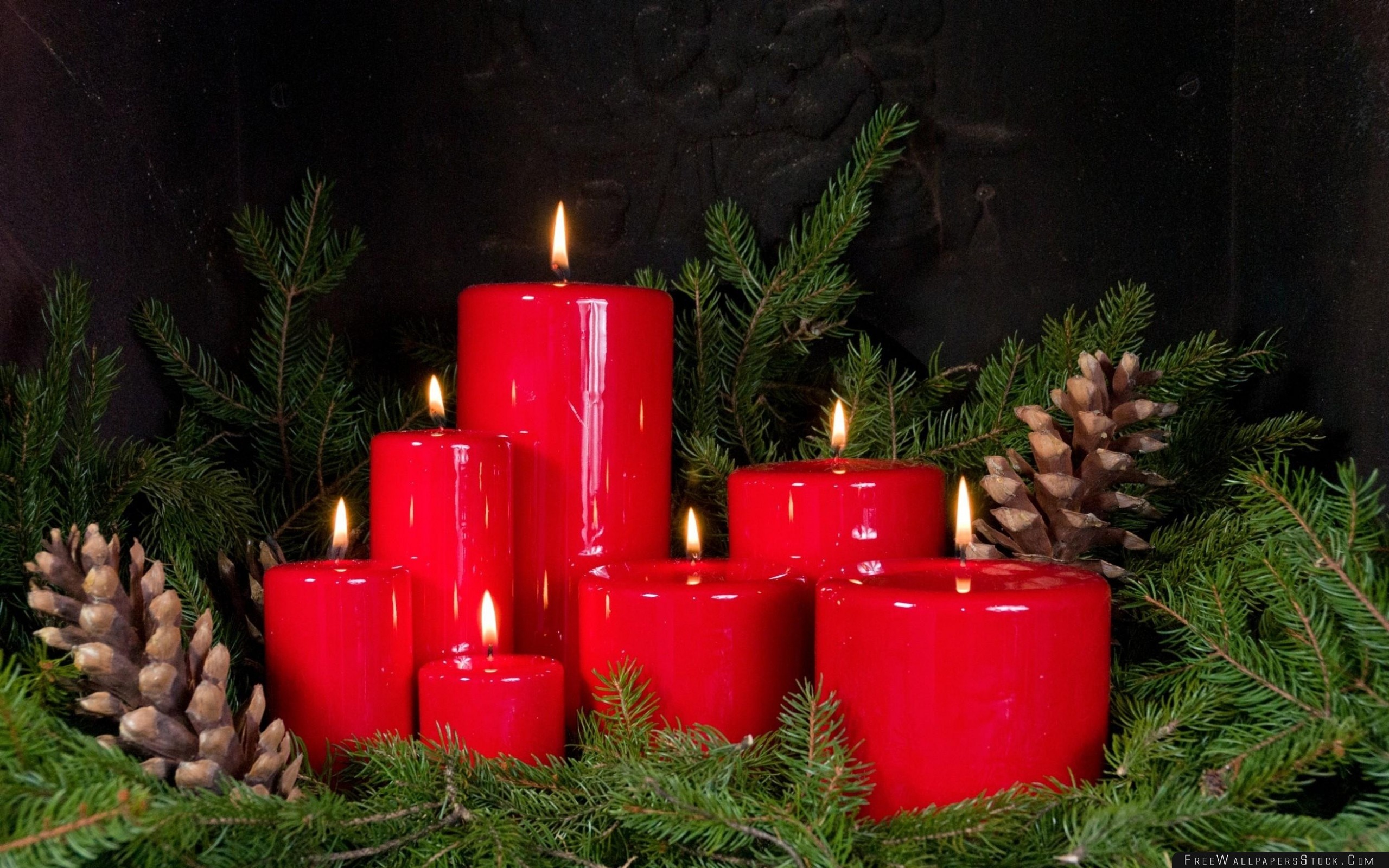 2560x1600 Christmas Candles Bumps Twigs Pine Needles Wallpaper