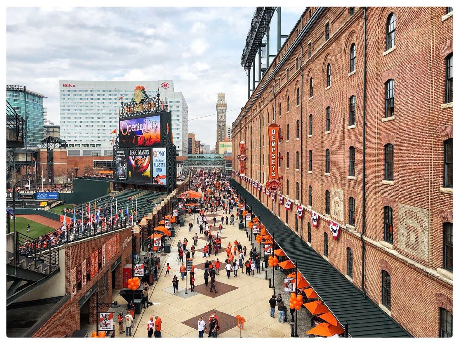 1920x1440 Fans file into Oriole Park at Camden Yards hours before