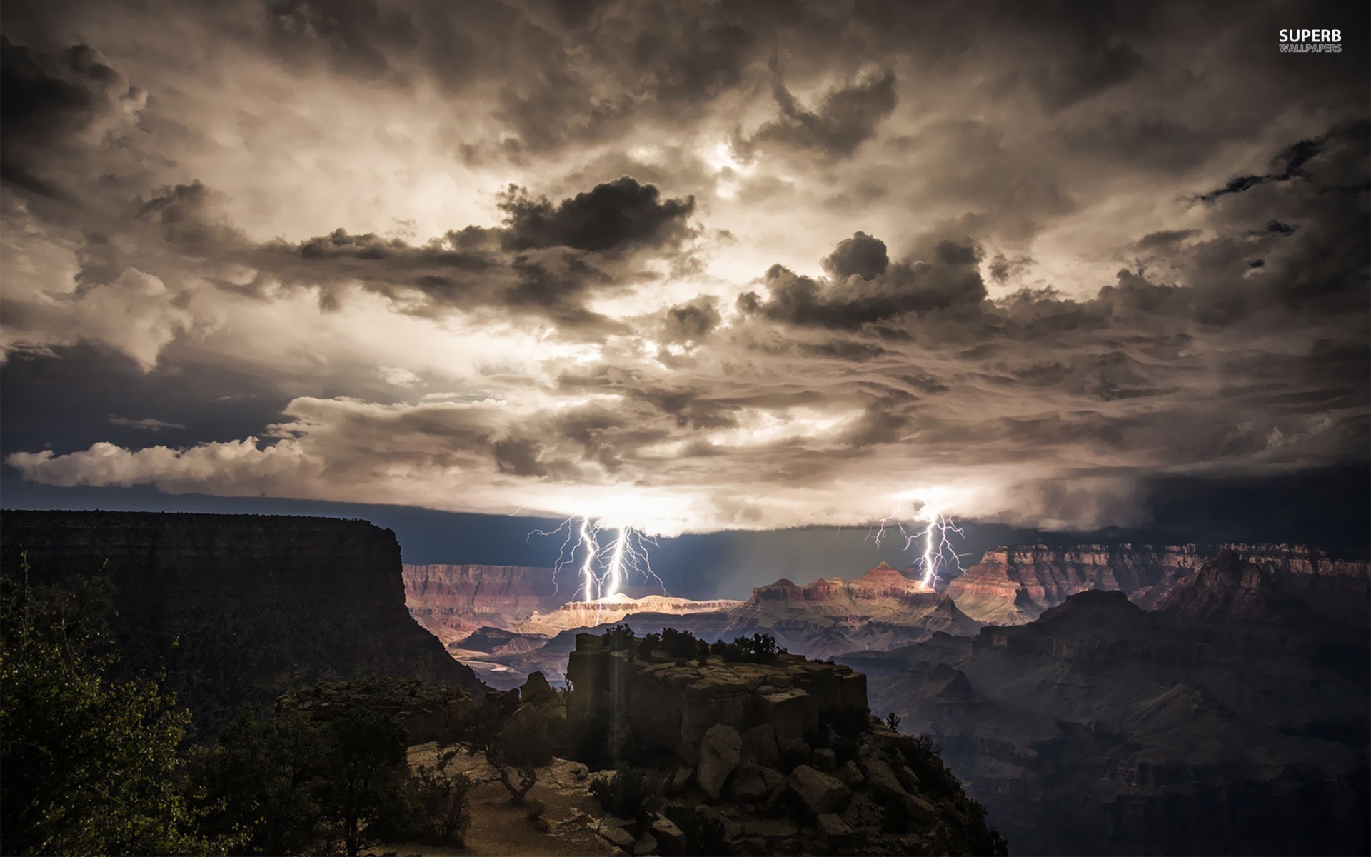 1920x1200 Lightning Strikes Grand Canyon wallpapers and stock photos
