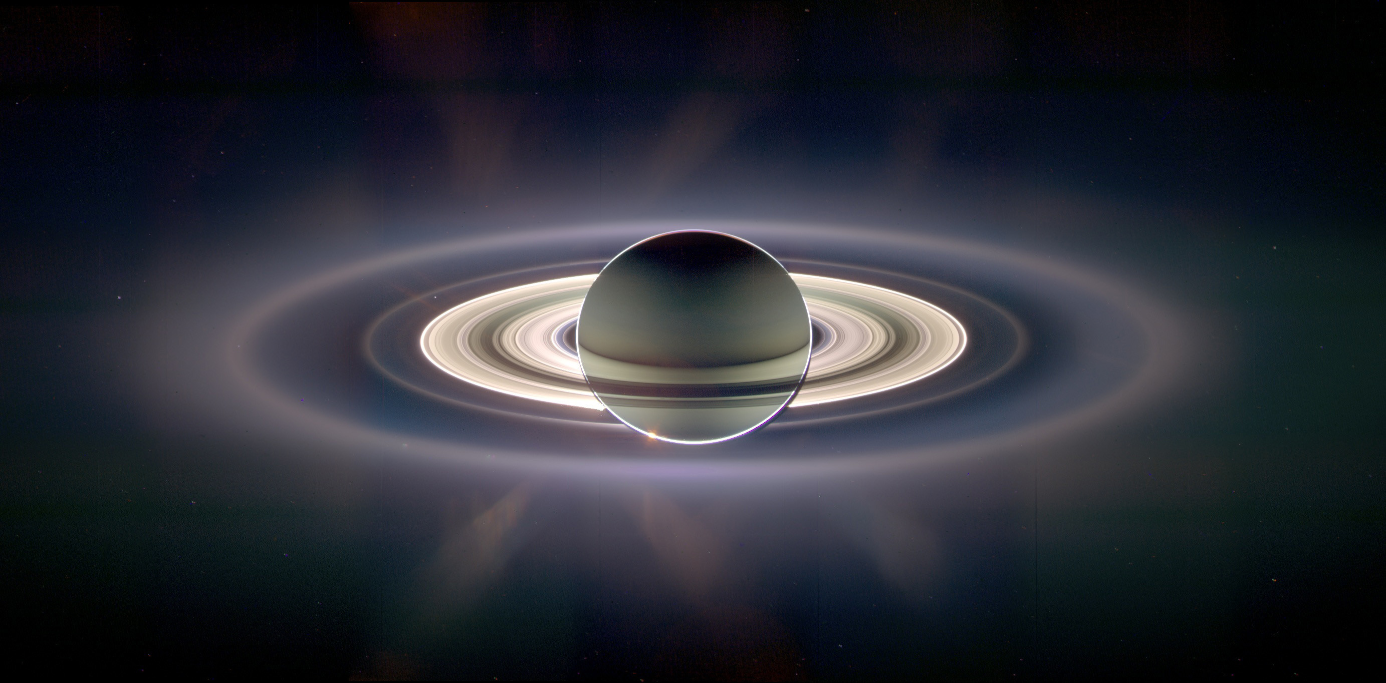 2766x1364 The Rings of Saturn