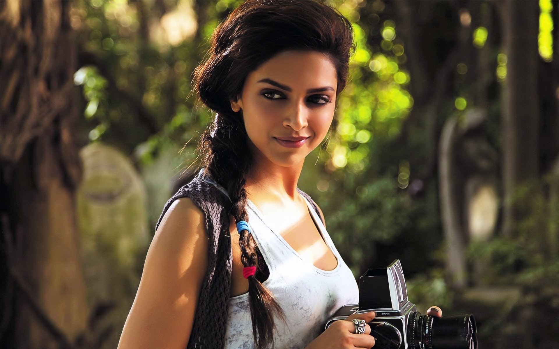 Bollywood Actress Wallpaper.