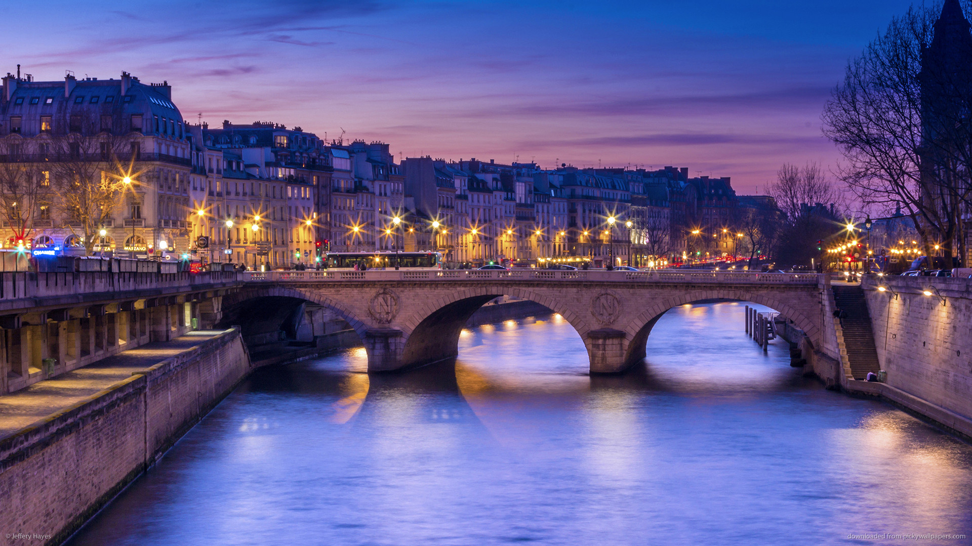 1920x1080 Bridge in Paris picture