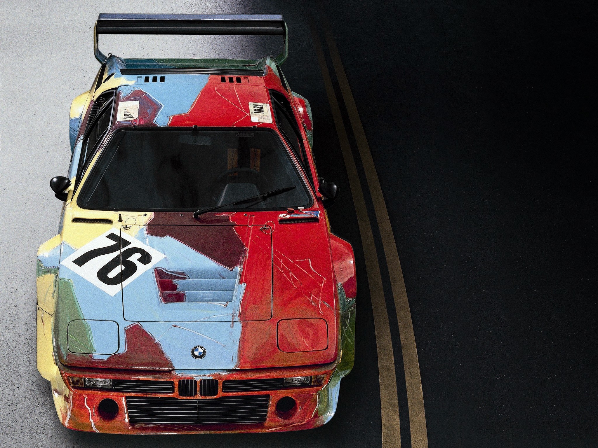 2048x1536 BMW M1 Gruppe 4 Rennversion Art Car by Andy Warhol (5)