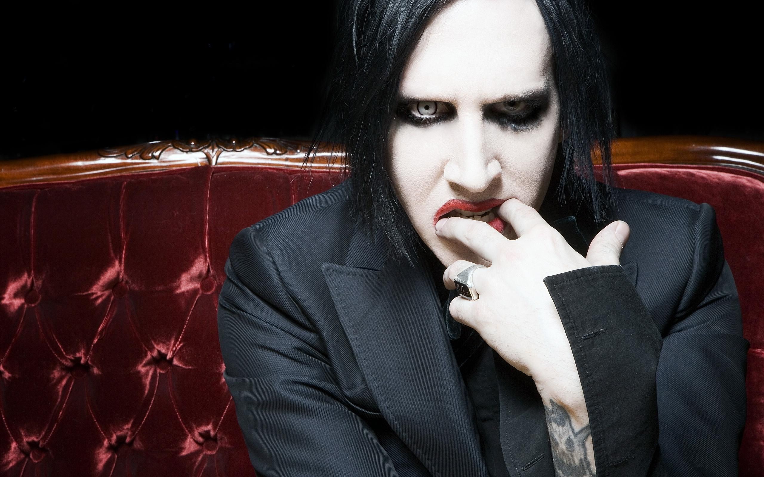2560x1600 Marilyn Manson Rock Band Singer Makeup #NzP