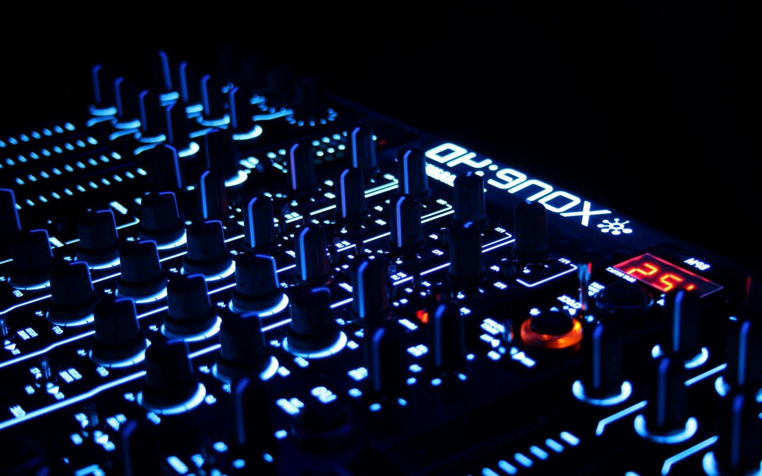 2560x1600  Music Wallpapers. Download the following House Music DJ .