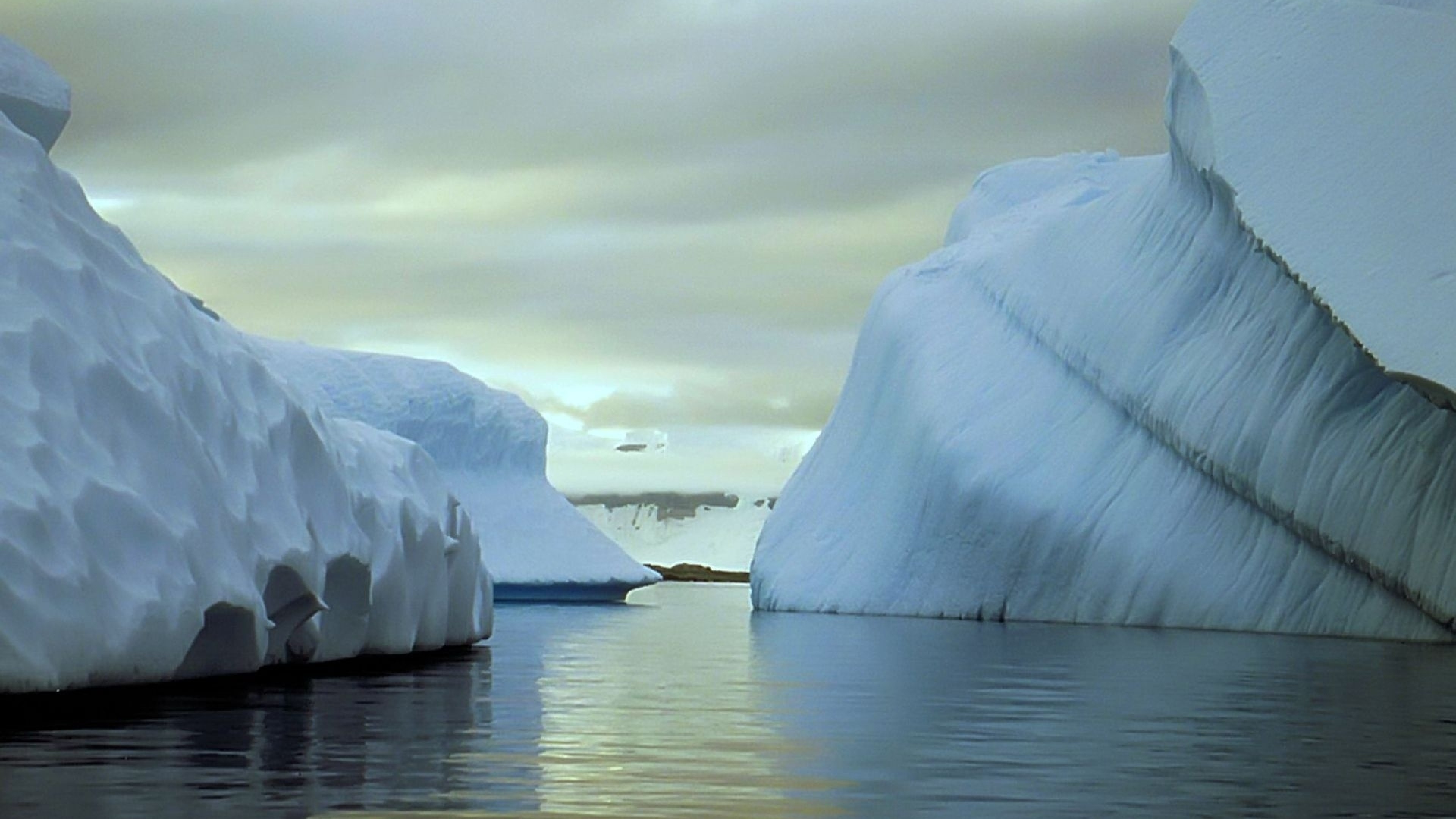 3840x2160 Preview wallpaper icebergs, antarctica, white, blocks, cold, silence,  emptiness 