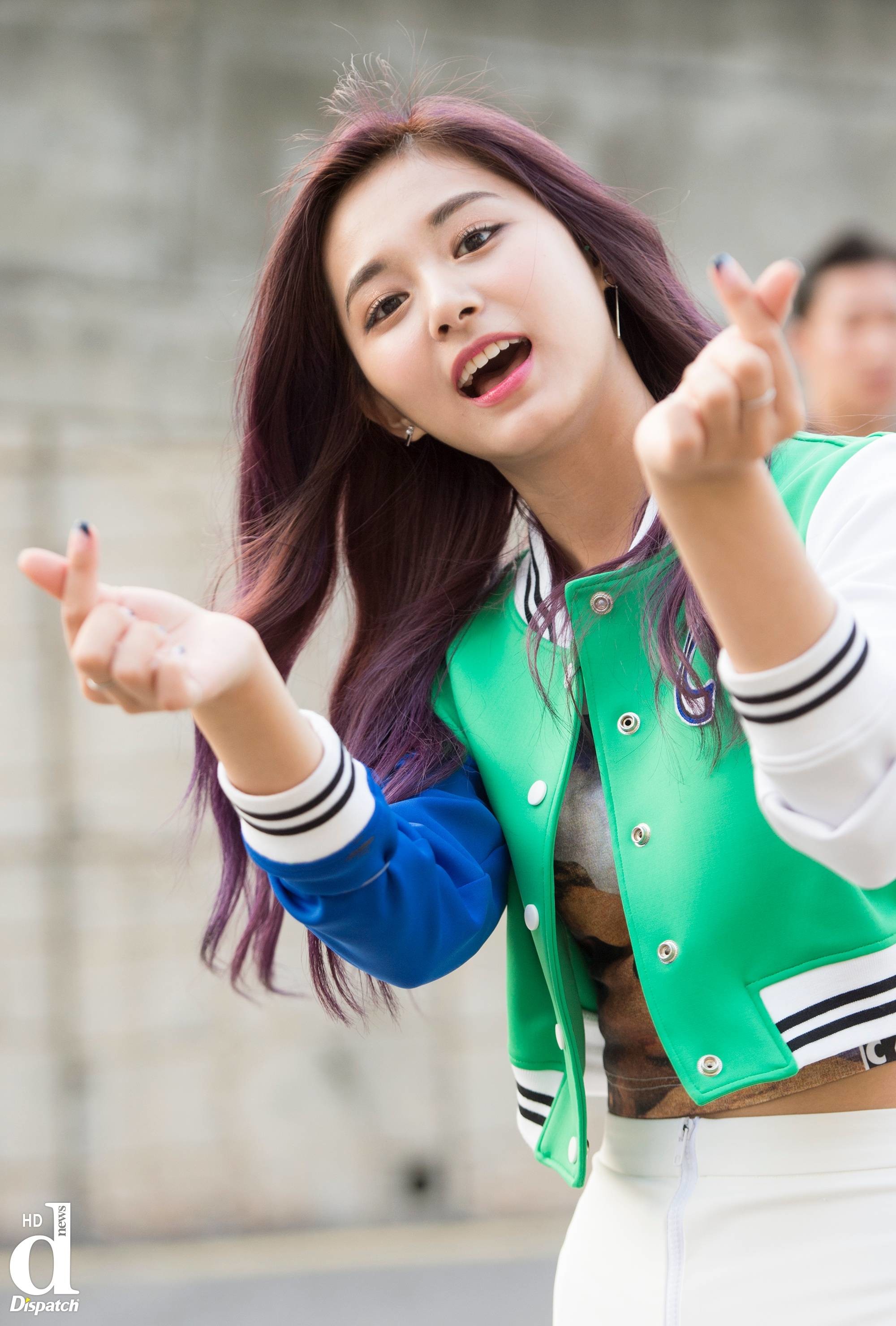 2000x2960 Tags: K-Pop, Twice, Tzuyu, Android/iPhone Wallpaper