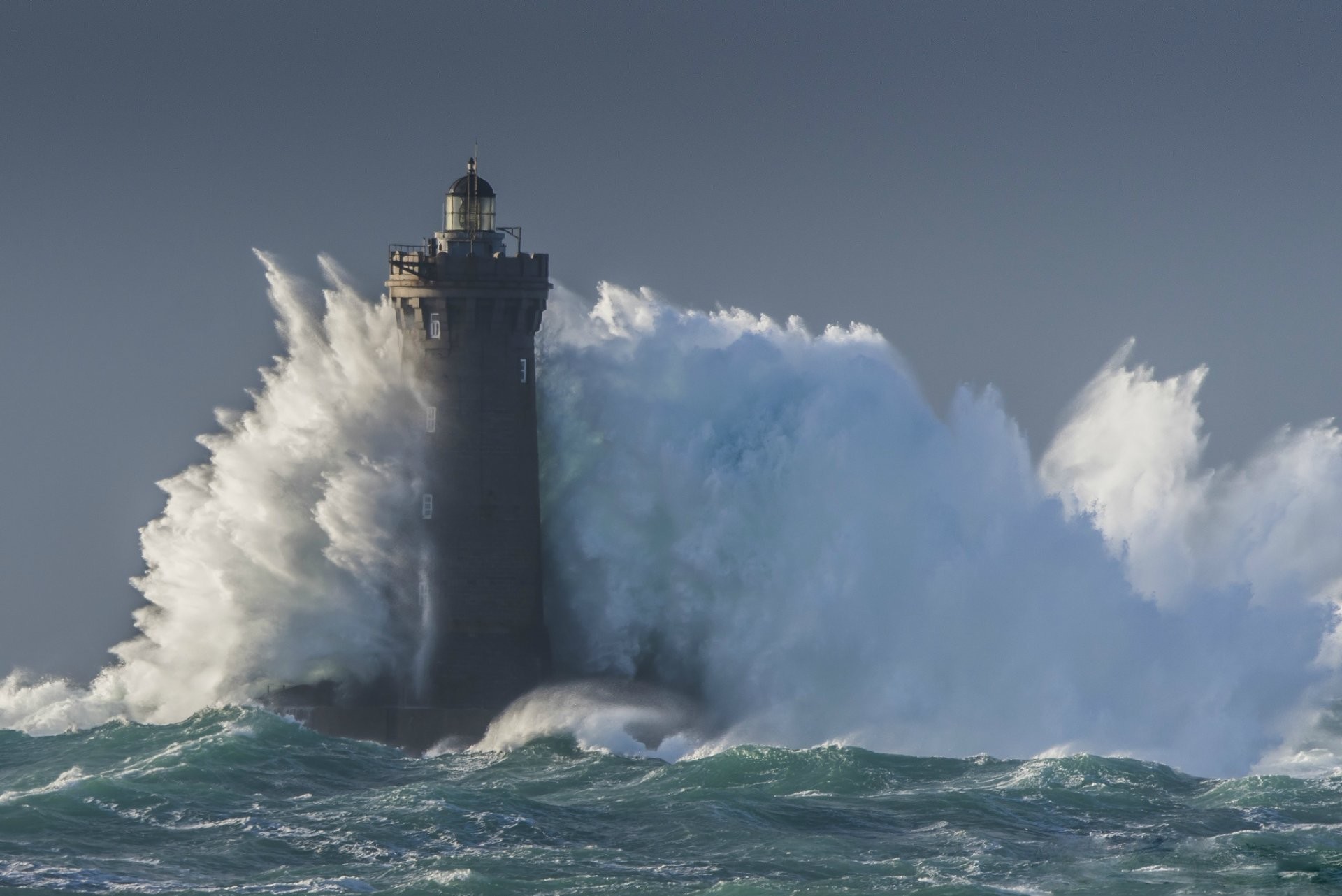 1920x1282 sea wave storm blue lighthouse hd